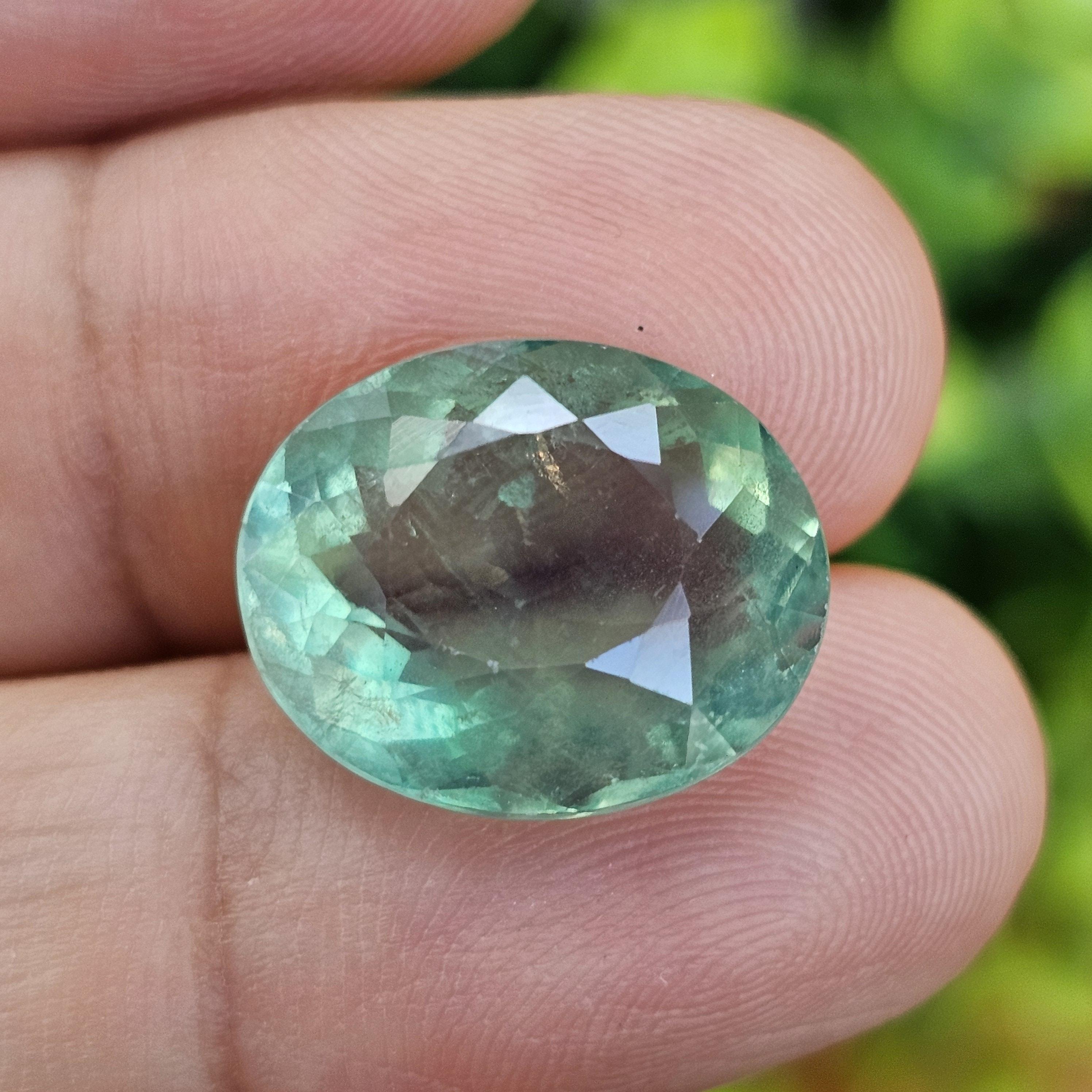 พลอย ฟลูออไรด์ (Fluorite) 13.18 กะรัต (Cts.) พลอยแท้ อัญมณีมงคลประจําวันเกิด เครื่องประดับพลอย