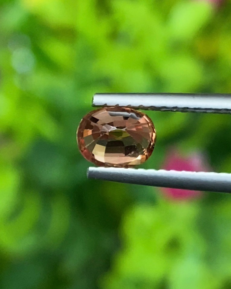 พลอย ซองเจีย แซฟไฟร์ Songea Sapphire 1.10 กะรัต (Cts.) พลอยแท้ อัญมณีมงคลประจําวันเกิด เครื่องประดับพลอย