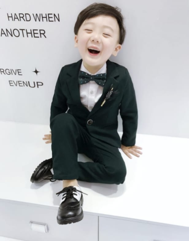 เช่า ชุดสูทเด็กชาย สีเขียวเข้ม งานกระดุมเดียว ไม่มีกััก
