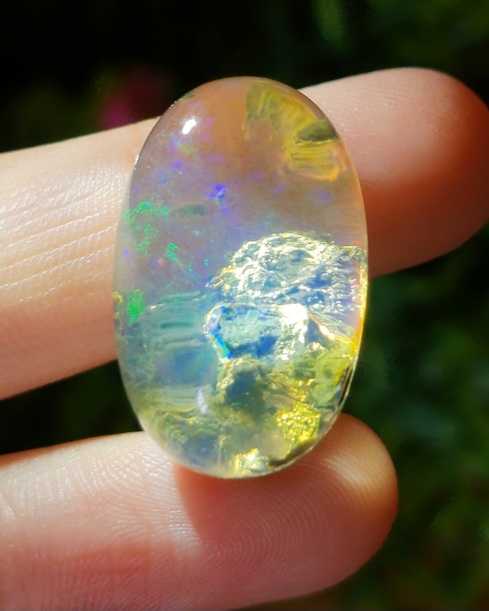 พลอย ไวท์ โอปอล White Opal 42.71 กะรัต (Cts.) พลอยแท้ อัญมณีมงคลประจําวันเกิด เครื่องประดับพลอย