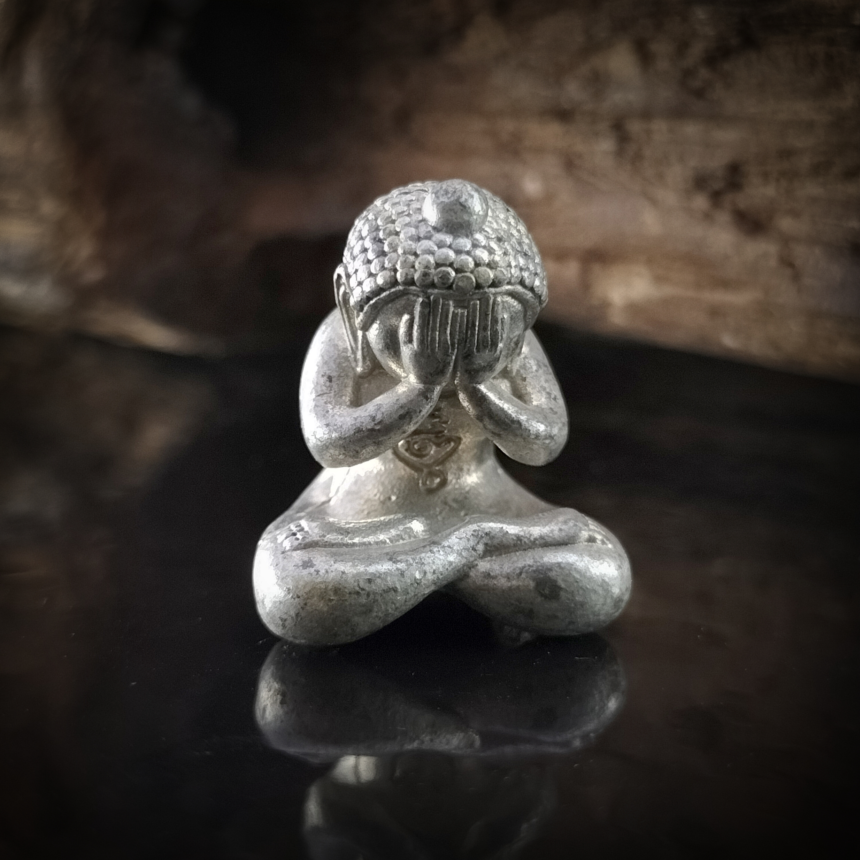 พระปิดตาพญาบังบด อุดว่านเครือร้อยปลา (หลวงปู่มี ฐิตสาโล วัดโพนทอง อายุ112ปี)