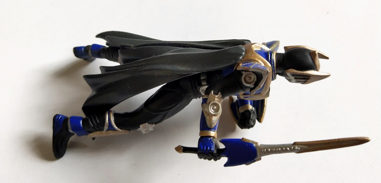 ของเล่น ของสะสมมาสค์ไรเดอร์ ไรเดอร์ไนท์เซอไวส์ ฐานสี่เหลียมขนมเปียกปูน ตัวขนาดกาชาปอง รายฃะเอียดชัดเจน ฐาน/อาวุธครบ จาก ไกรเดอร์ริวคิ