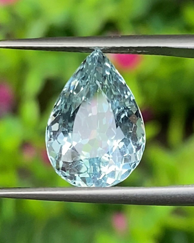 พลอย อความารีน Aquamarine 5.73 กะรัต (Cts.) พลอยแท้ อัญมณีมงคลประจําวันเกิด เครื่องประดับพลอย