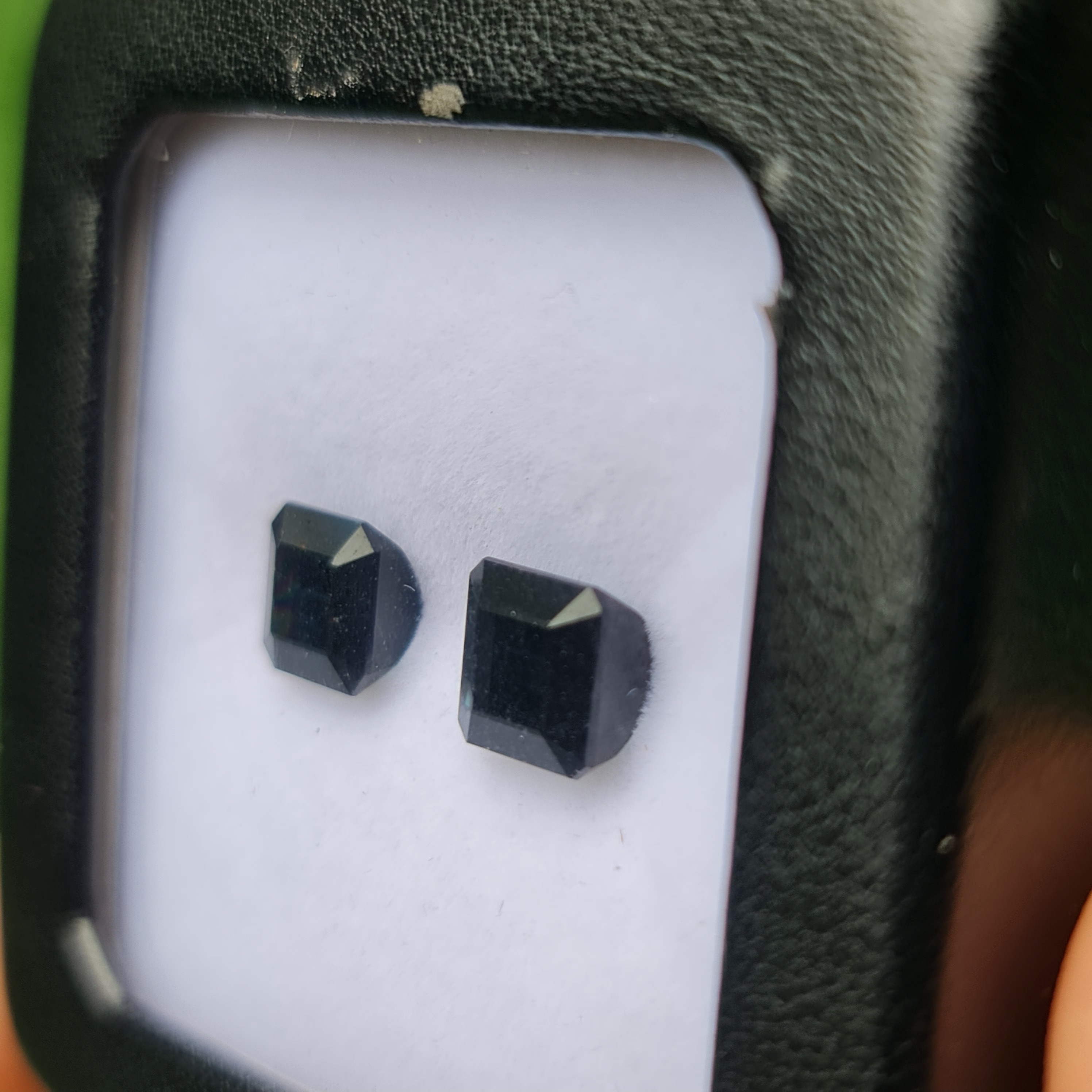 พลอย ลากูน ทัวร์มาลีน (Ragoon Tourmaline) 4.70 กะรัต (Cts.) 2 เม็ด พลอยแท้ อัญมณีมงคลประจําวันเกิด เครื่องประดับพลอย