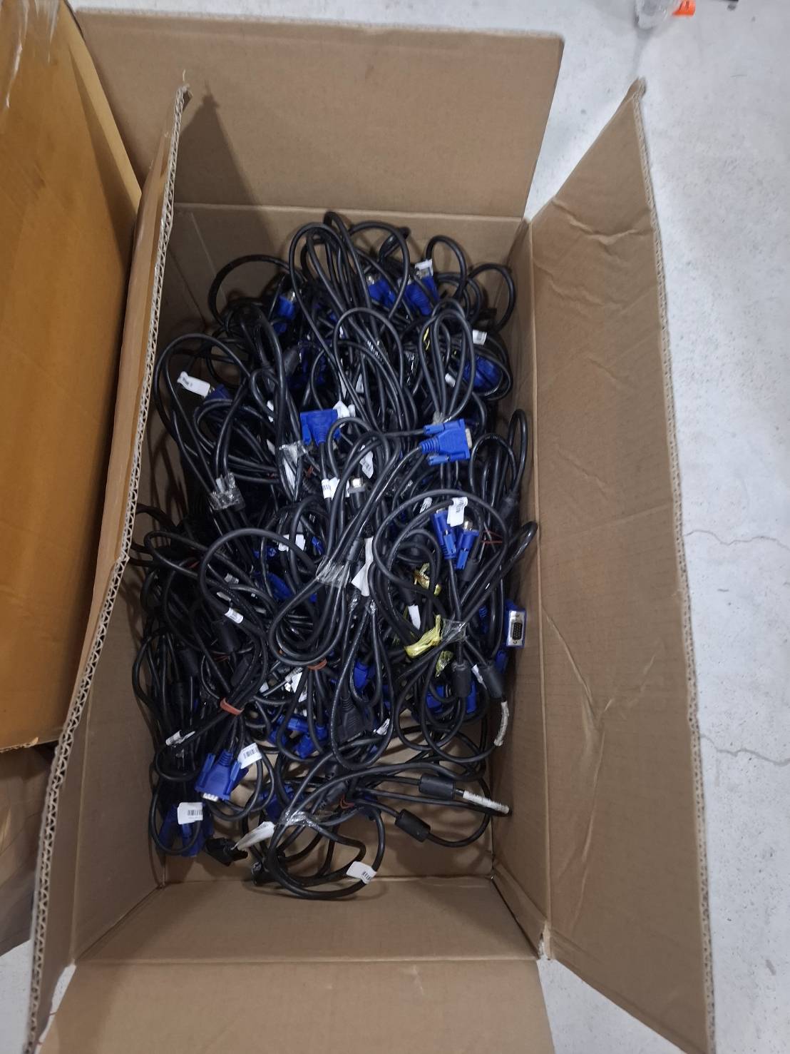 สาย VGA สายต่อจอ
