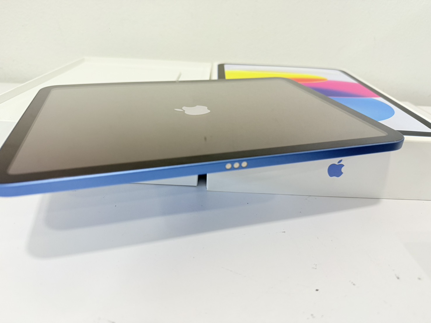 Apple iPad A16 11-inch Wi-Fi 128GB - Blue ประกันเหลือ