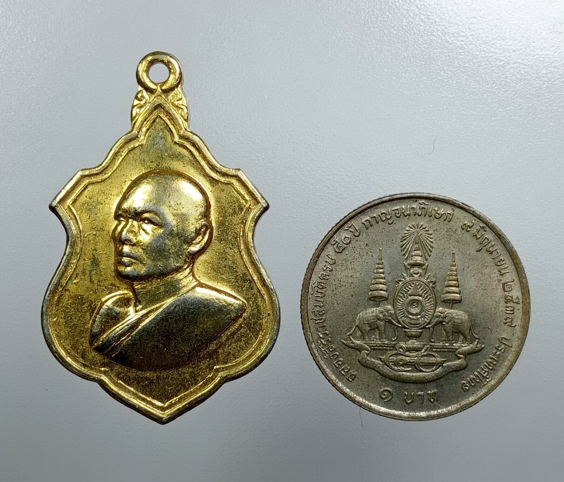 A7715 หลวงพ่อแพ วัดพิกุลทอง จ.สิงห์บุรี