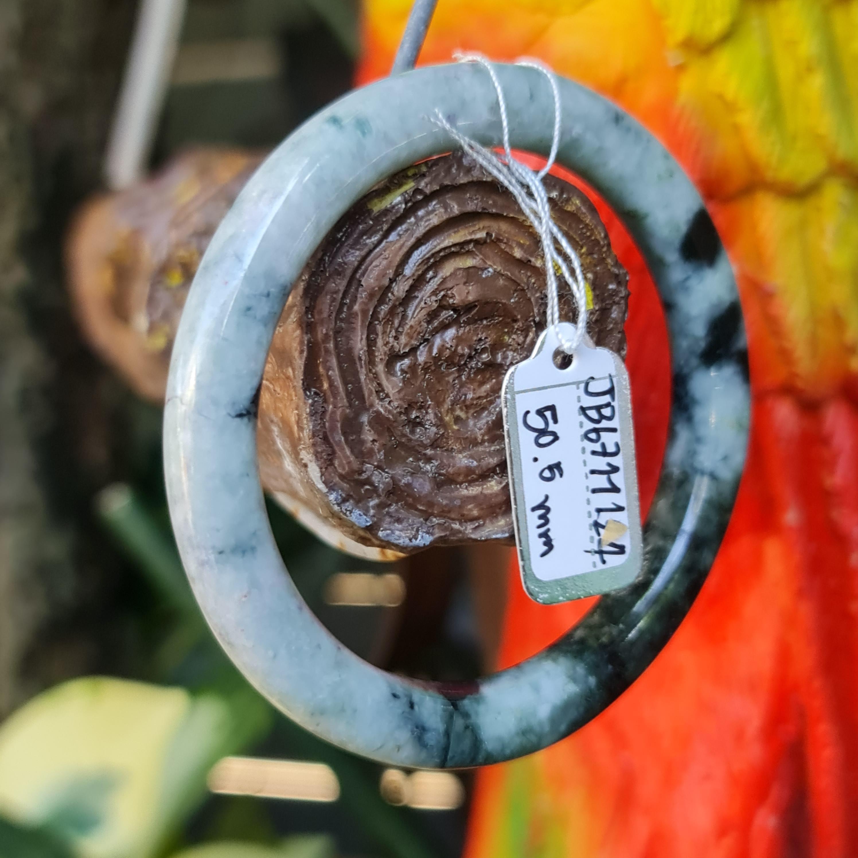 JB6711124 หยก พม่า แท้ Jade กำไลหยก 50.5 มม. (Jadeite bracelet) พม่า (Myanmar)