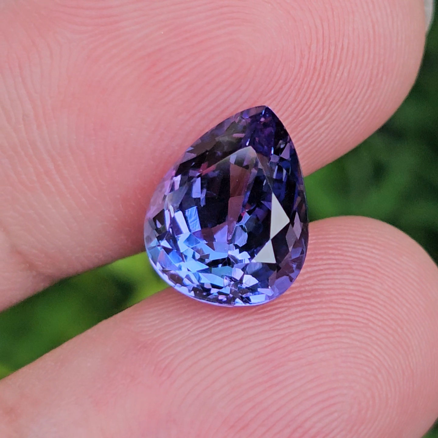 พลอย แทนซาไนท์ Tanzanite 5.30 กะรัต (Cts) พร้อมใบเซอร์ พลอยแท้อัญมณีมงคล ประจําวันเกิด เครื่องประดับพลอย