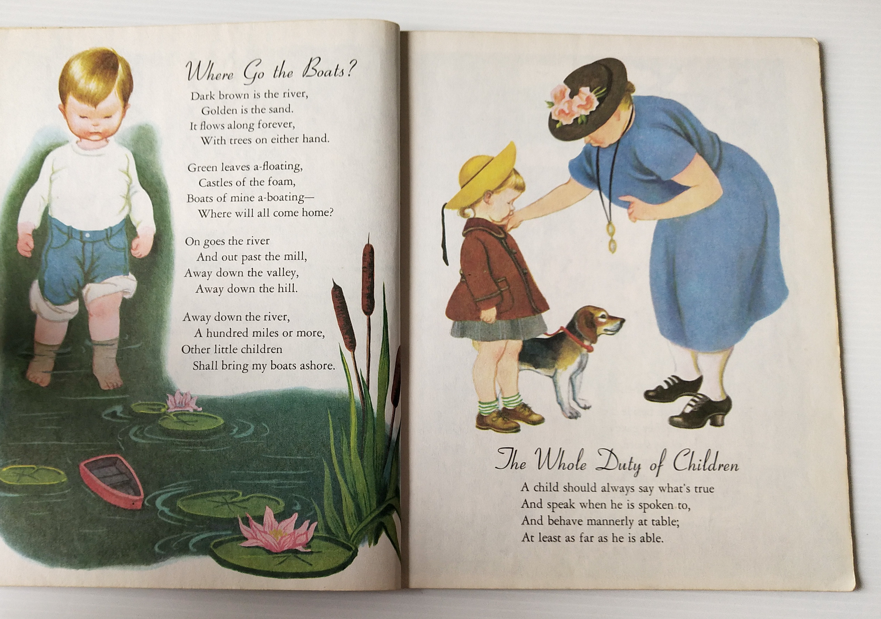 หนังสือภาพสวย **มีตำหนิ โปรดตรวจสอบทุกภาพ ฉบับภาษาอังกฤษ A little golden book, A child's Garden of Verses โดย Robert Louise Stevenson selected and Illustrated by Eloise Wilkin