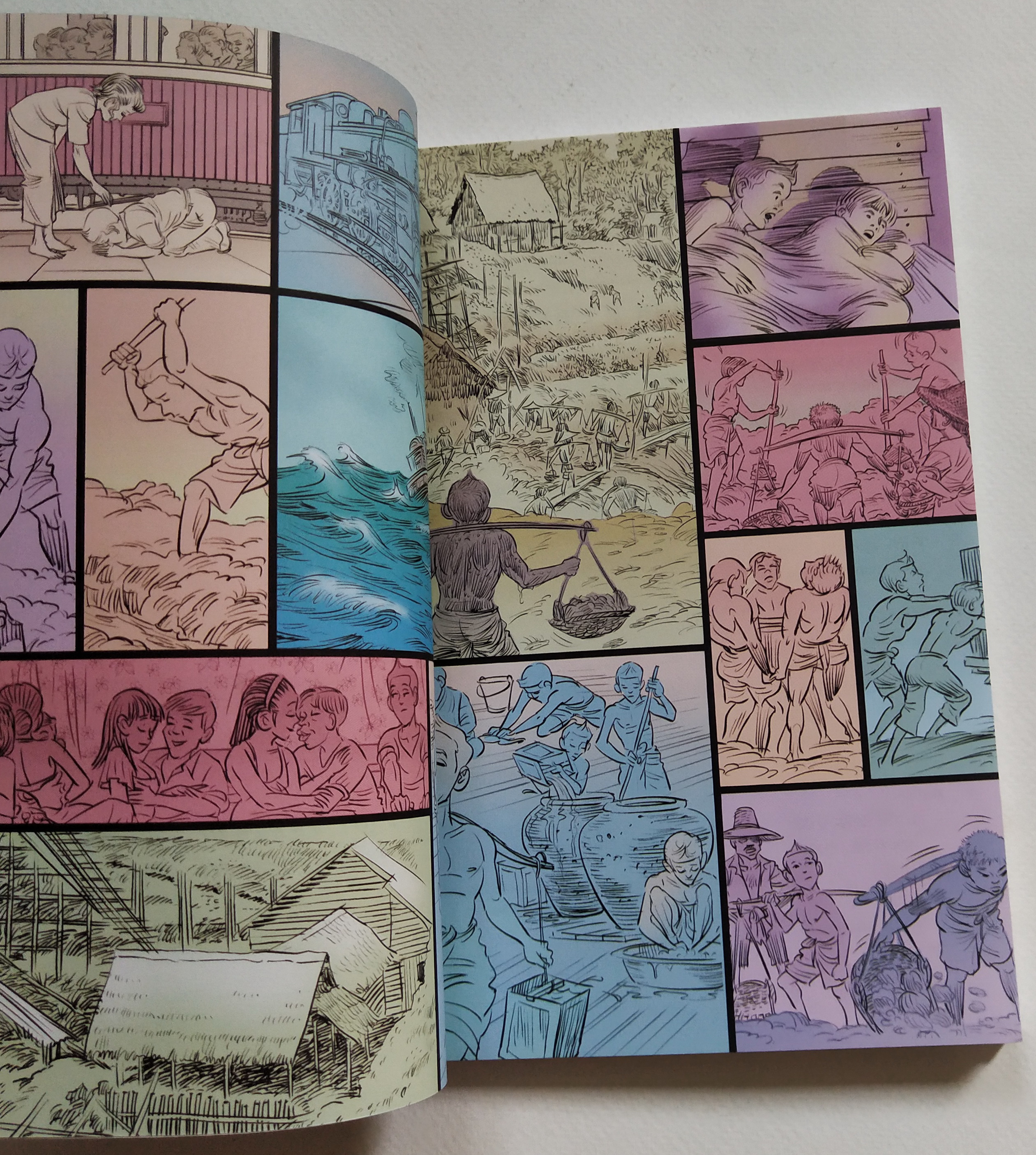 เซ็ทหนังสือนิยายภาพ **กระดาษห่อด้านนอก ขาดมุมเล็กน้อย "เส้นทางนักรบ" นิยายภาพชีวประวัติท่านปัญญานันทภิกขุ โดย ศักดา วิมลจันทร์ สร้างสรรเป็นสังฆบูชา