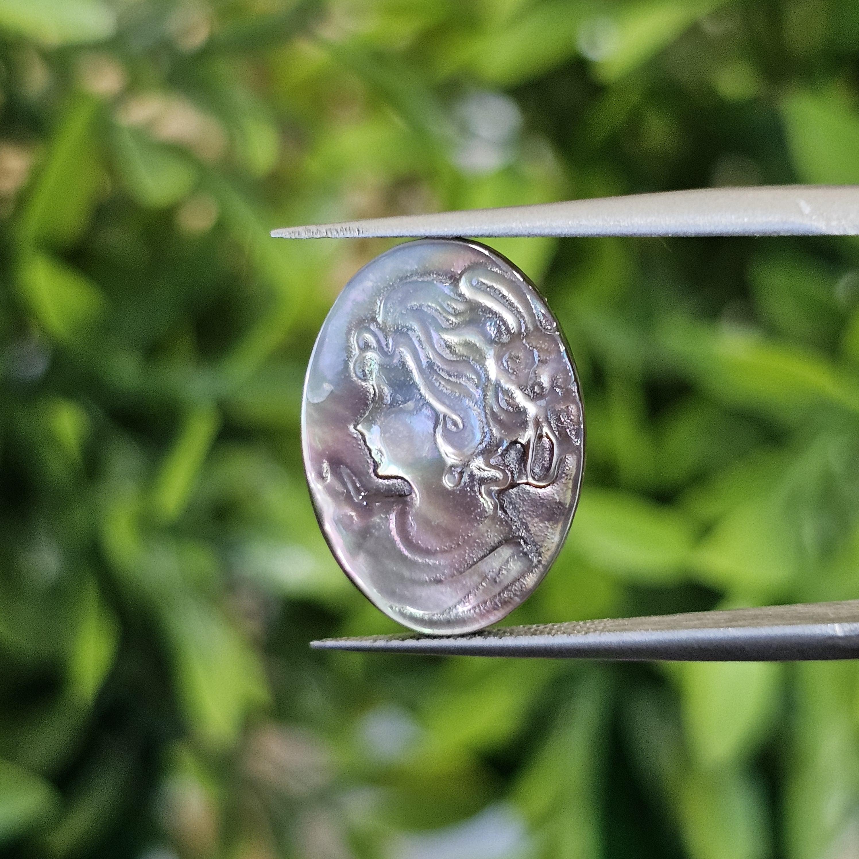 เปลือกหอยมุก แกะสลัก Pearl Shell Carved 3.19 กะรัต (Cts.)