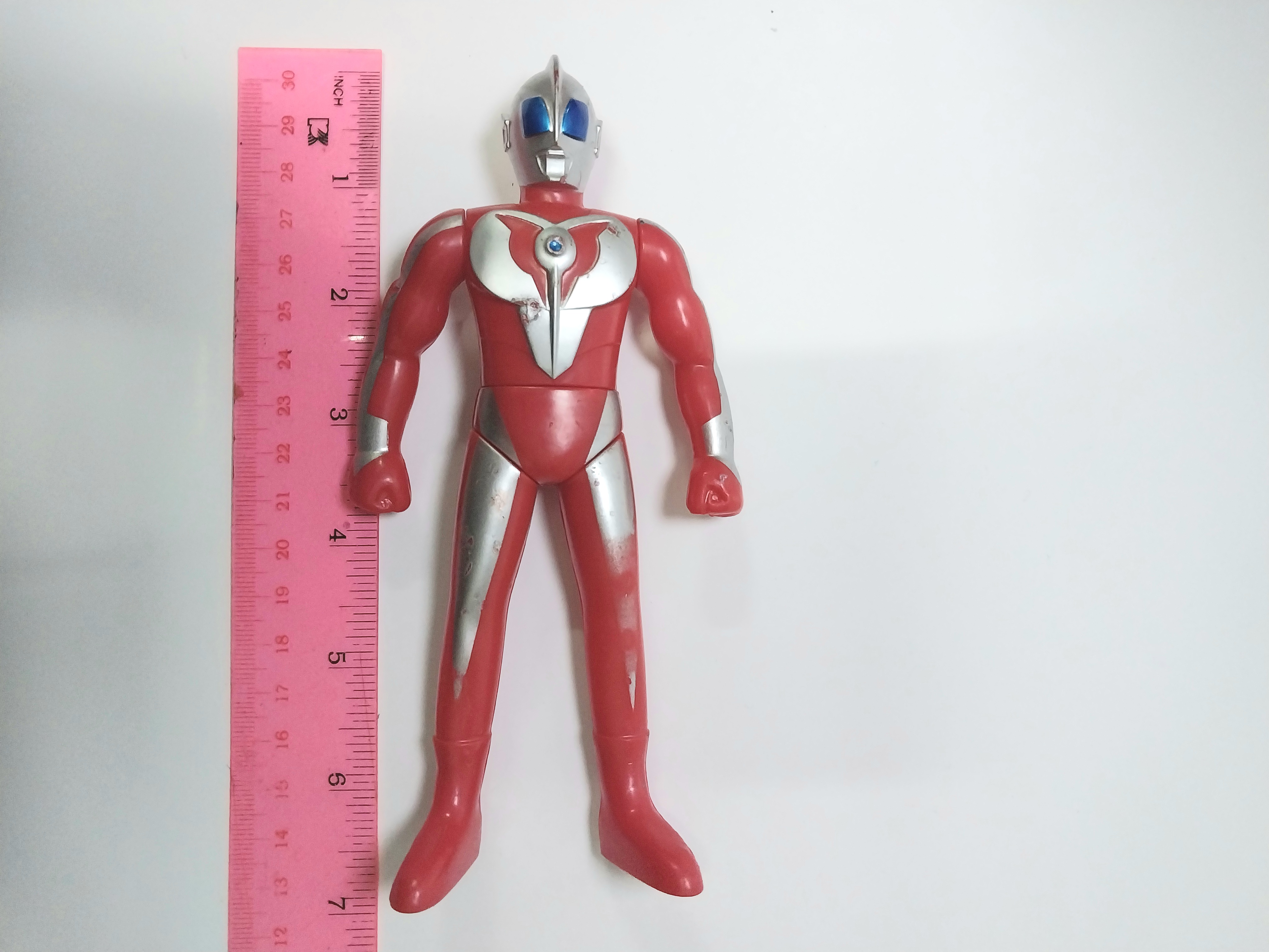 มีหลายภาพ,มีตำหนิ ตุ๊กตาพลาสติกแข็ง อุลตร้าแมนอีลิท Ultraman Elite งานไทยเอเพ๊กซ์ทอย ApexT ขยับ แขนขาเอวและตัวได้ งานเก่า หายากมากไม่พบเห็นบ่อยนัก **สภาพพอใช้ มีรอยบ้างตามเวลา