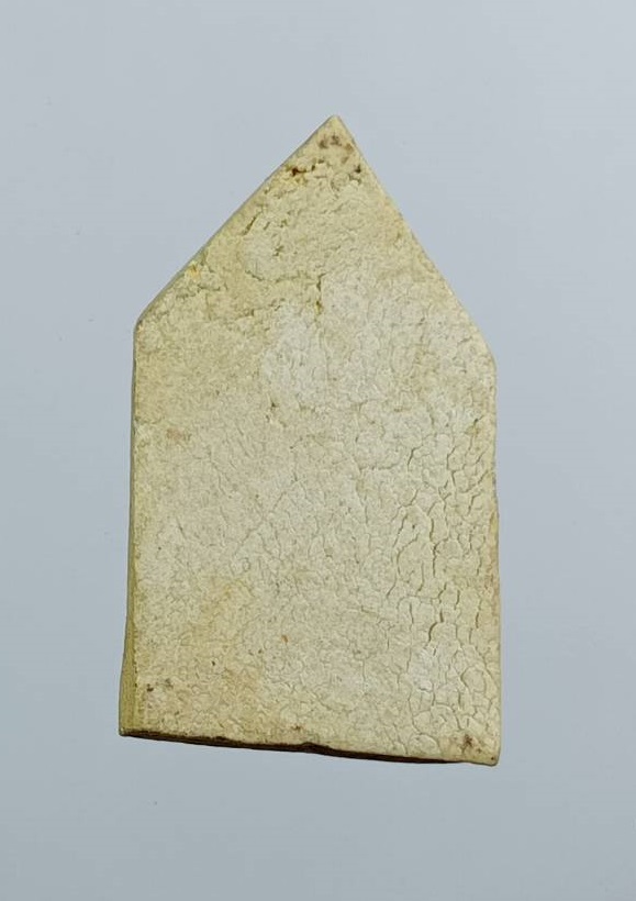 ผ3440 นางกวักเนื้อผง ห้าเหลี่ยม ไม่ทราบที่