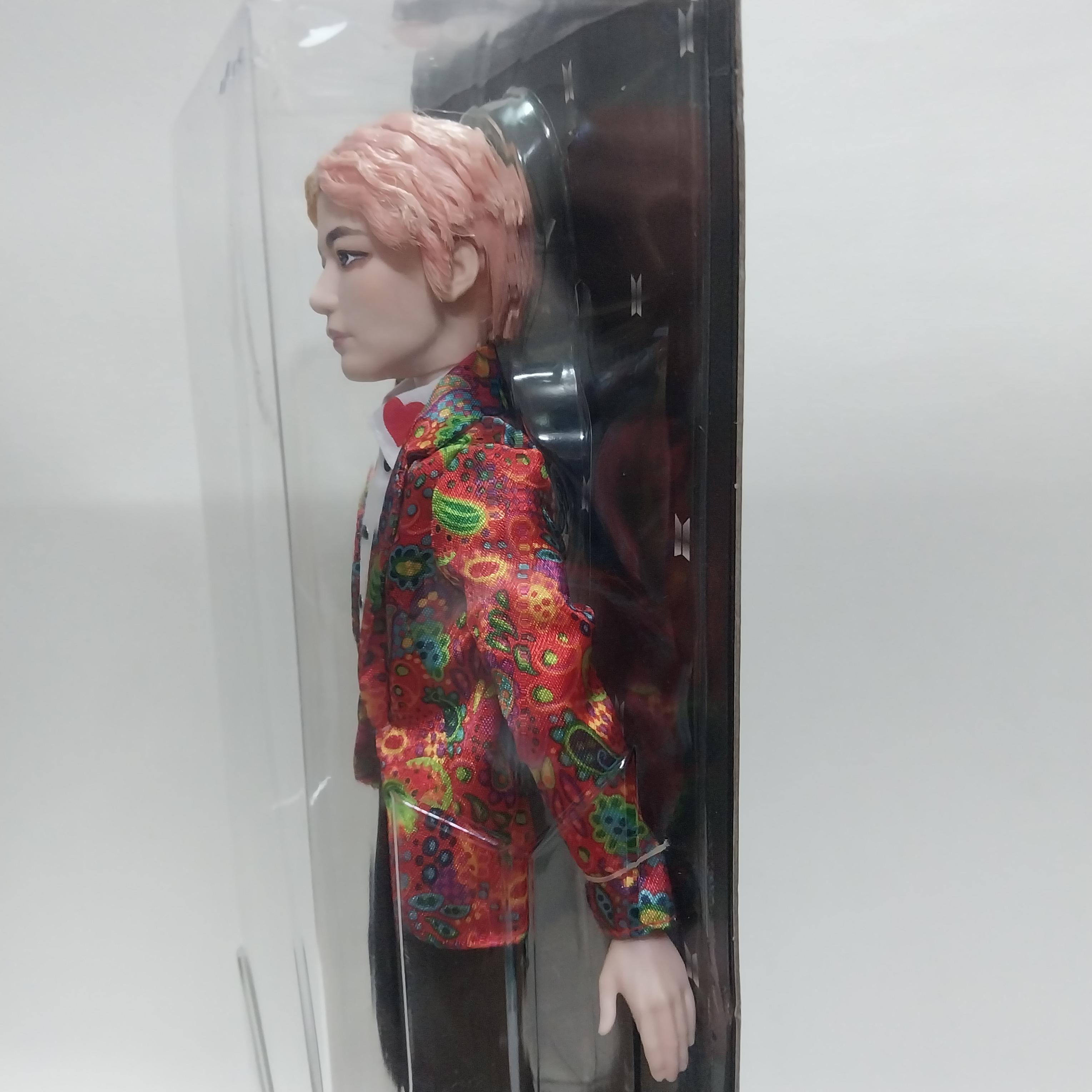 มีหลายภาพ มือ1 กล่องชำรุดบ้าง มีหลายภาพ ตุ๊กตาบอยแบรนด์เกาหลี BTS ของแท้แมทเทล