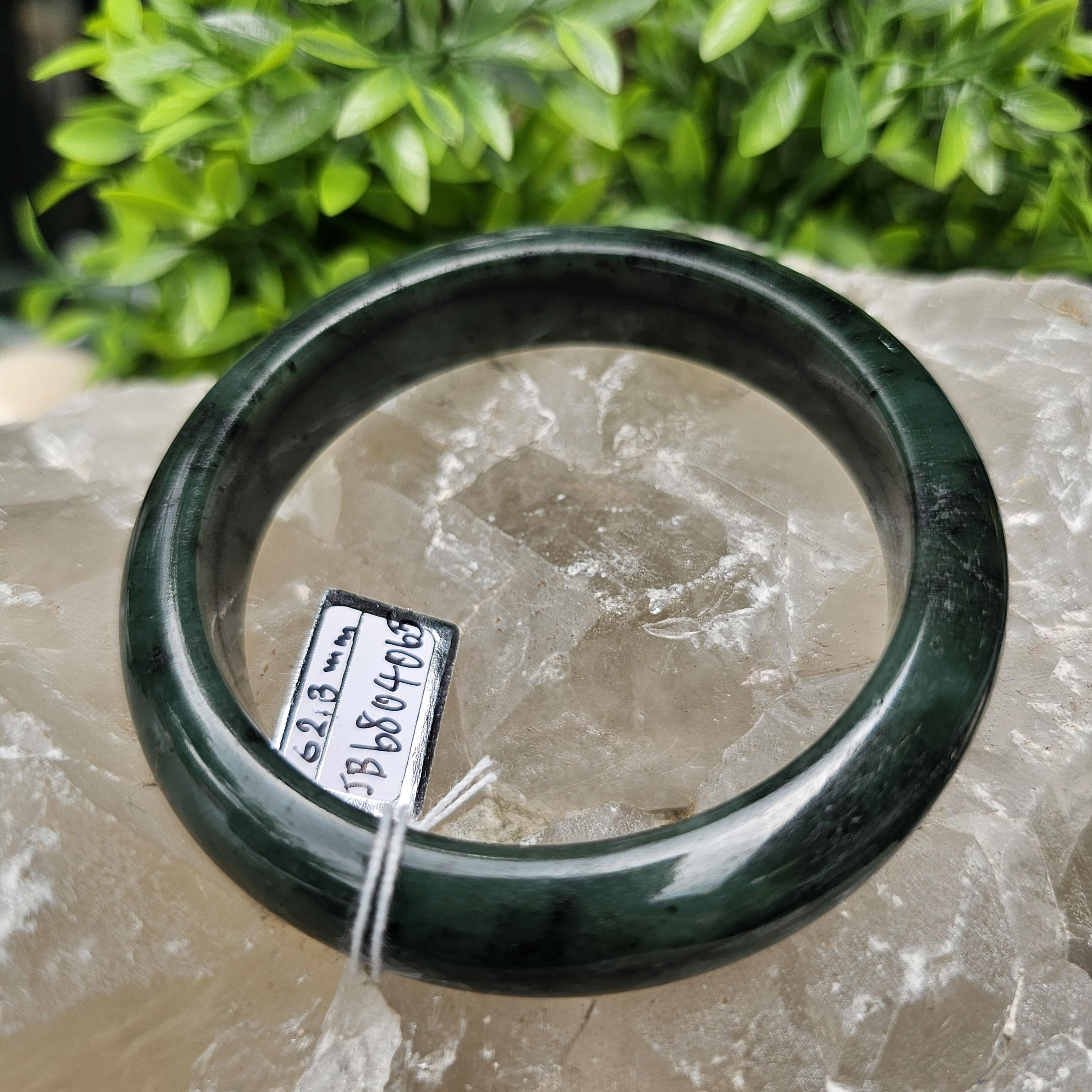 JB6804065 หยก พม่า แท้ Jade กำไลหยก 62.3 มม. (Jadeite bracelet) พม่า (Myanmar)