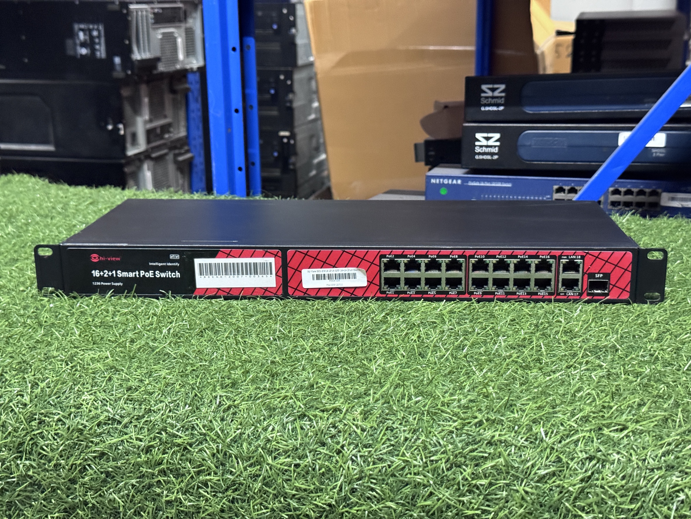 Smart PoE Switch 18 Port Hi-View HG-SW18 2P16-SFP 16+2+1Port Switch