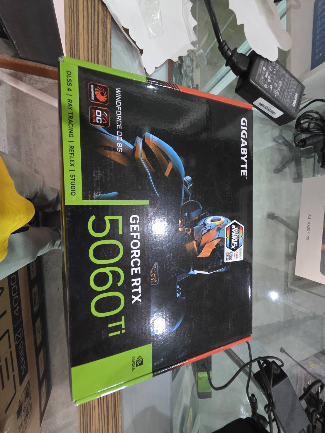 Gigabyte RTX5060 Ti OC 8GB GDDR7 ประกันเดินมาเดือนกว่า โดนไฟ ครั้งเดียว