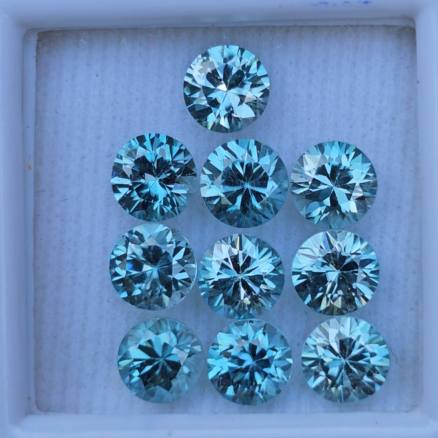 พลอย เพทาย Natural Zircon 9.42 กะรัต (Cts.) 10 เม็ด (2Pcs.) พลอยแท้อัญมณีมงคล ประจําวันเกิด เครื่องประดับพลอย