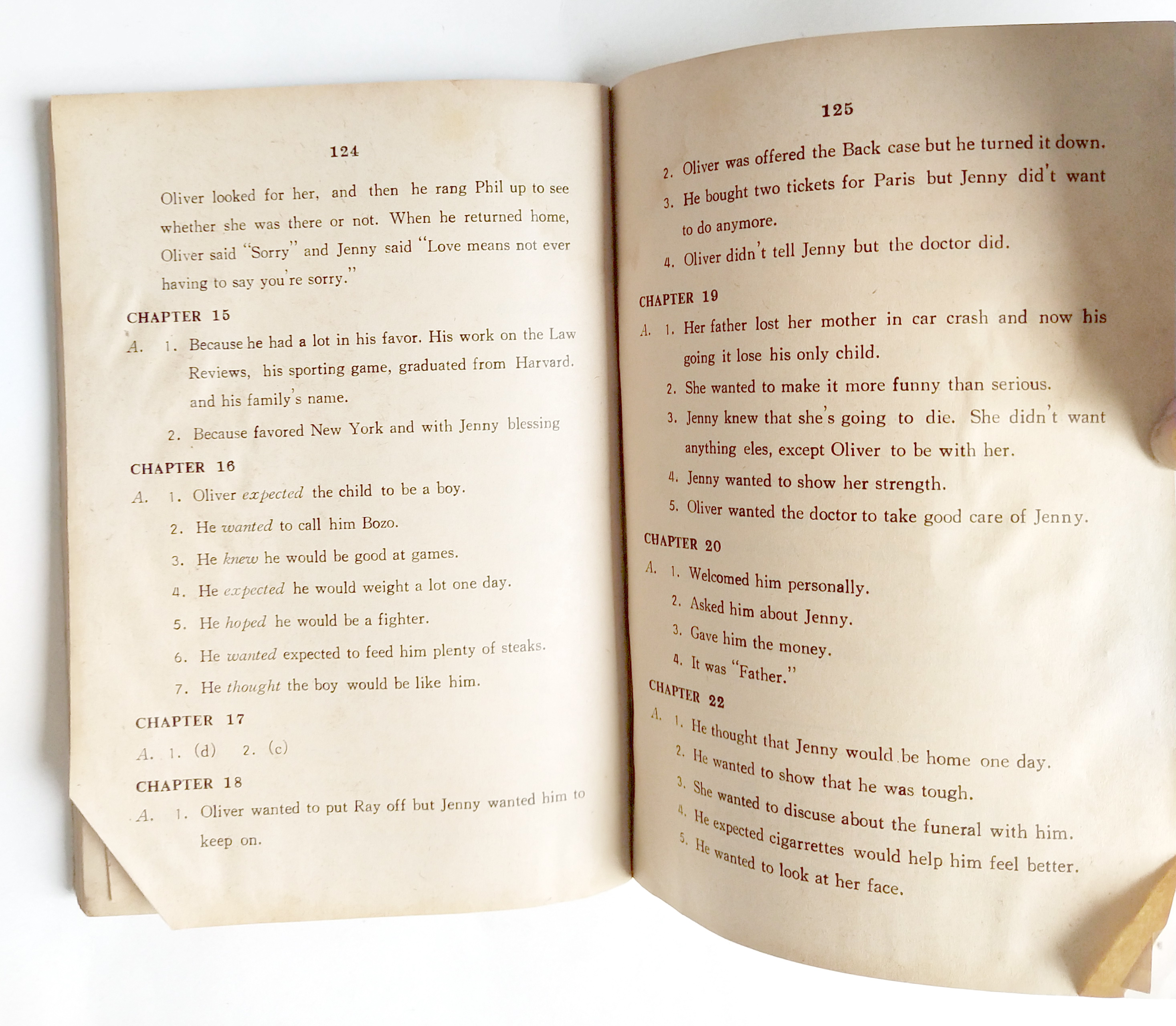 หนังสืออ่านนอกเวลาเก่า,คู่มือ LOVE STORY โดย Erich Segal ประกอบด้วยคำแปลหน้าต่อหน้า ,คำศัพท์ทุกมท แบบทดสอบท้ายบท และเฉลย อ.ษ.บ. โดย "นัทลี"