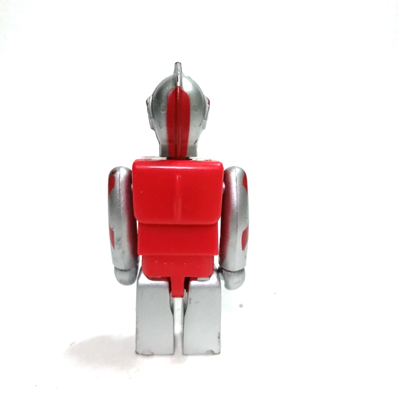 ฟิกเกอร์ 2.5-3 งานเลียนแบบ คิวบิค งานไทย apex toys งานเก่า อุลตร้าแมน มิลเลนเนี่ยม ขยับแขนขาได้ สภาพดีมีรอยบ้าง