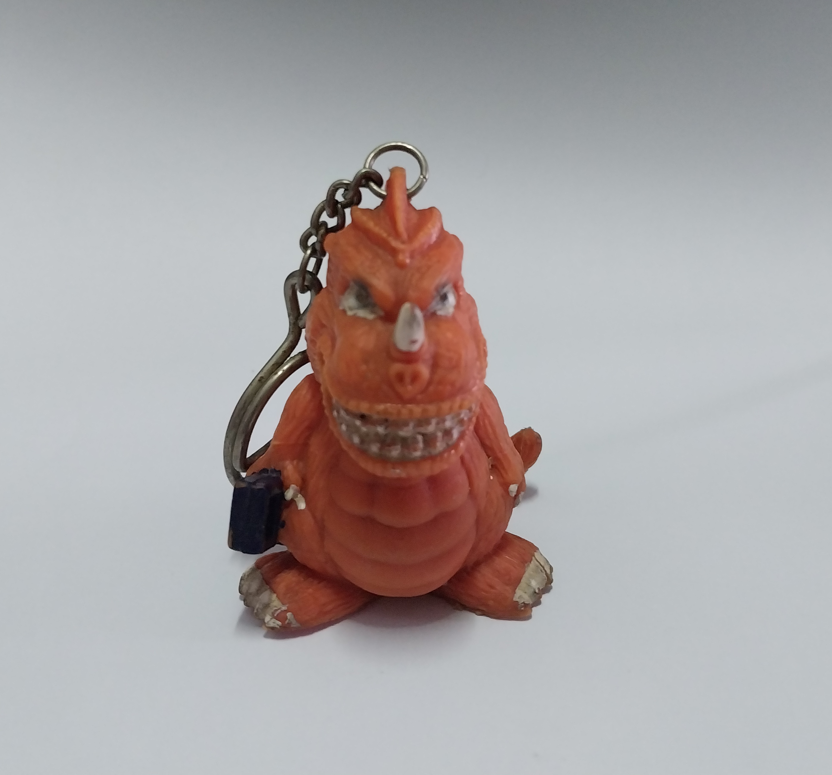 มีหลายภาพ,ฟิกเกอร์งานไทย ยางตัน ก๊อดจิ รุ่นสีส้ม**มีตำหนิ ตามภาพ ของแถมพรีเมี่ยม จากปั๊มน้ำมัน เก่าเก็บ มือสองสภาพดี หายาก สำเนา