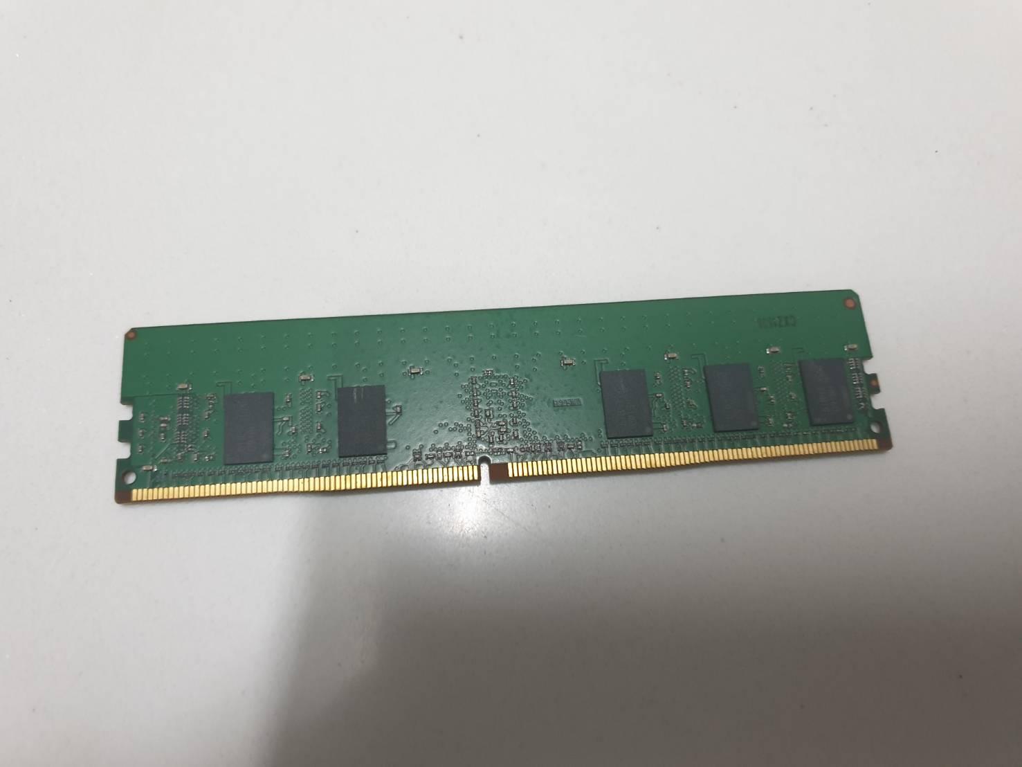 Micron 8 GB 1Rx8 PC4-2400T-RoB-11