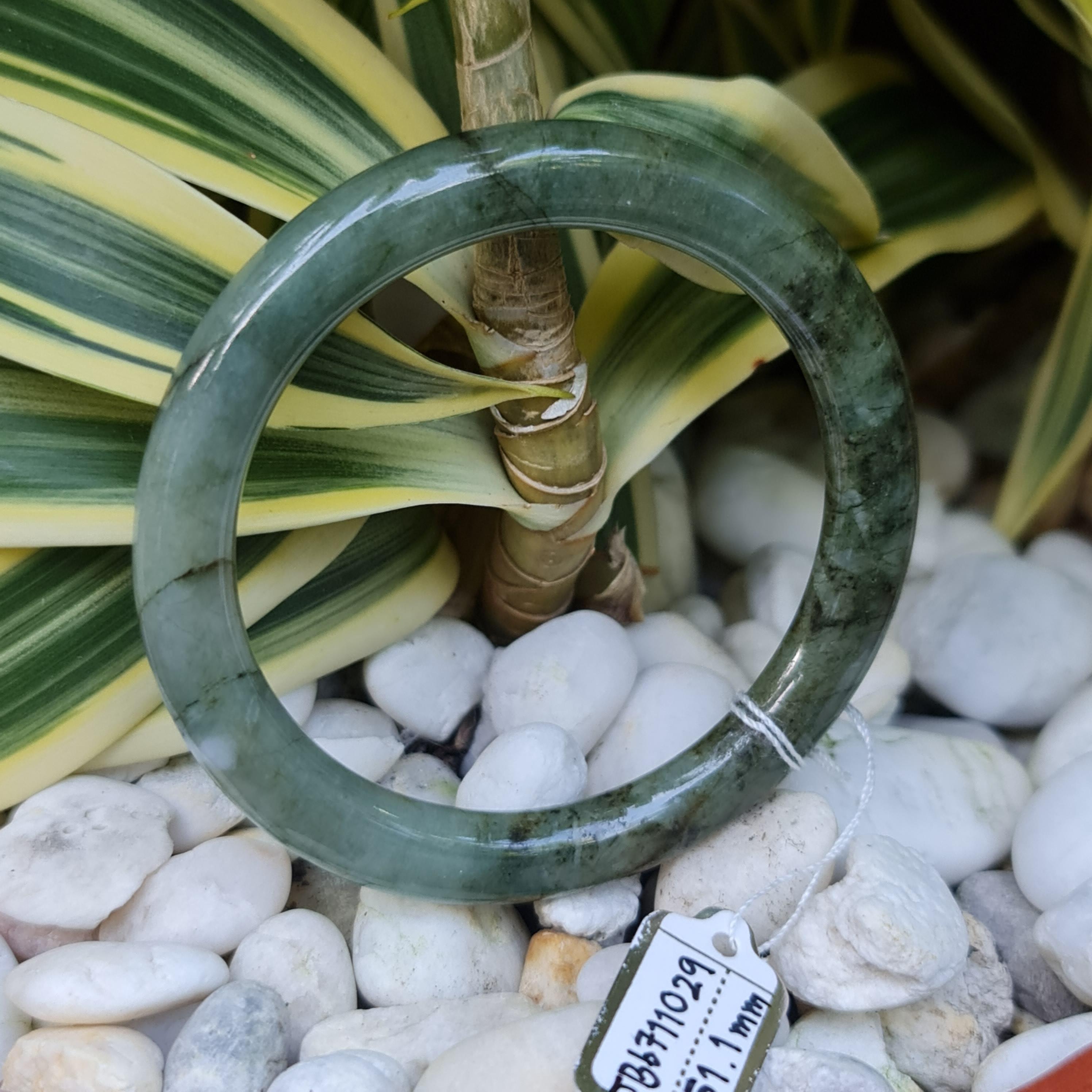 JB6711029 หยก พม่า แท้ Jade กำไลหยก 51.1 มม. (Jadeite bracelet) พม่า (Myanmar)