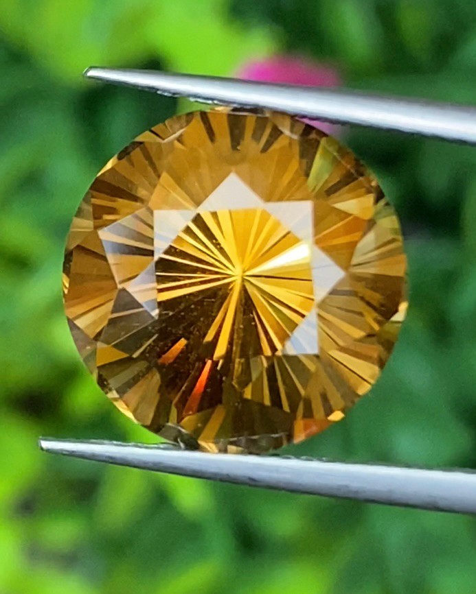 พลอย ซิทริน Citrine 10.36 กะรัต (Cts.) พลอยแท้ อัญมณีมงคลประจําวันเกิด เครื่องประดับพลอย