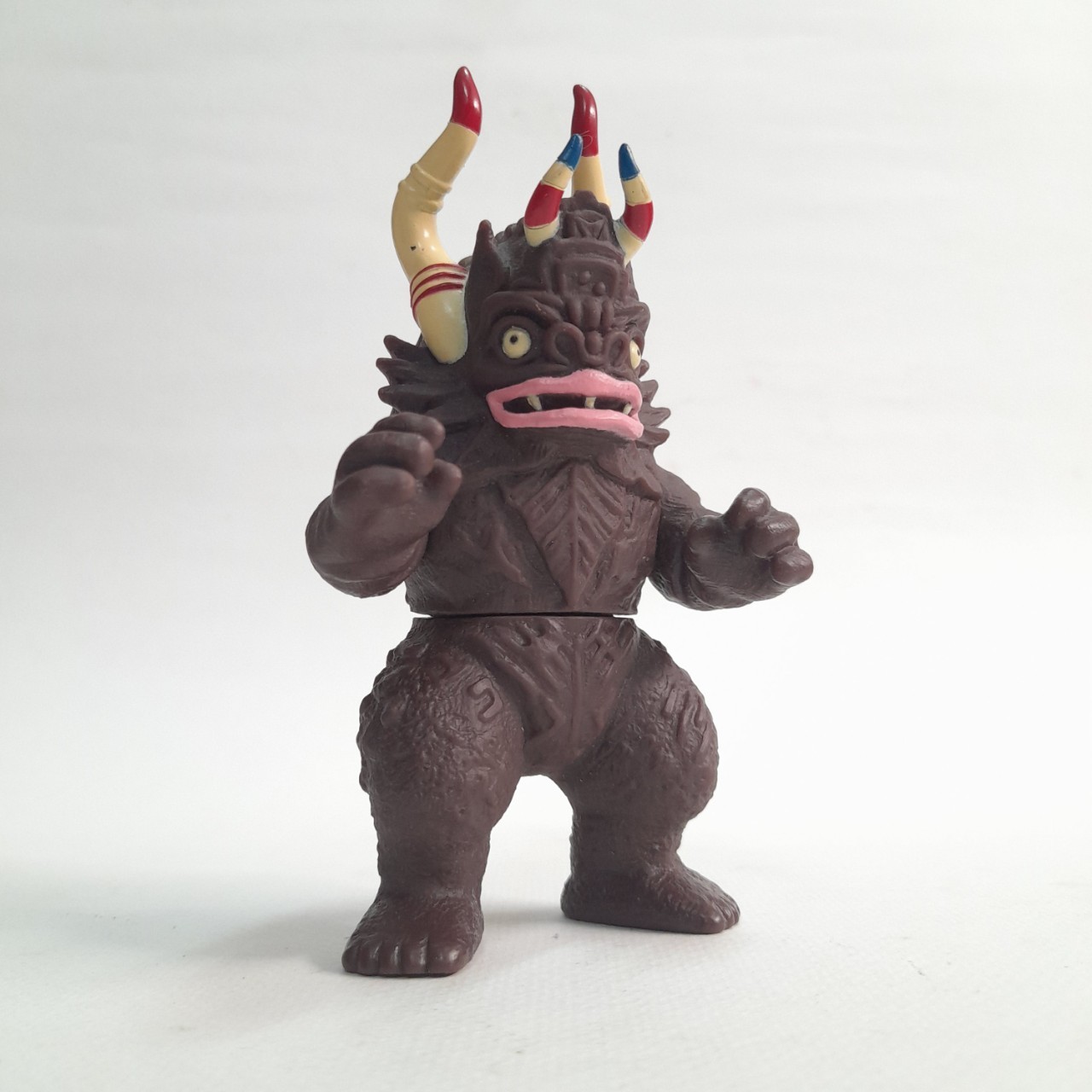 มีหลายภาพ,ซอฟ 5 -5.5นิ้ว มิคลาส หนึ่งใน4 แคปซูลสัตว์หลาด ของอุลตร้าเซเว่น มือสองสภาพดี มีรอยบ้าง