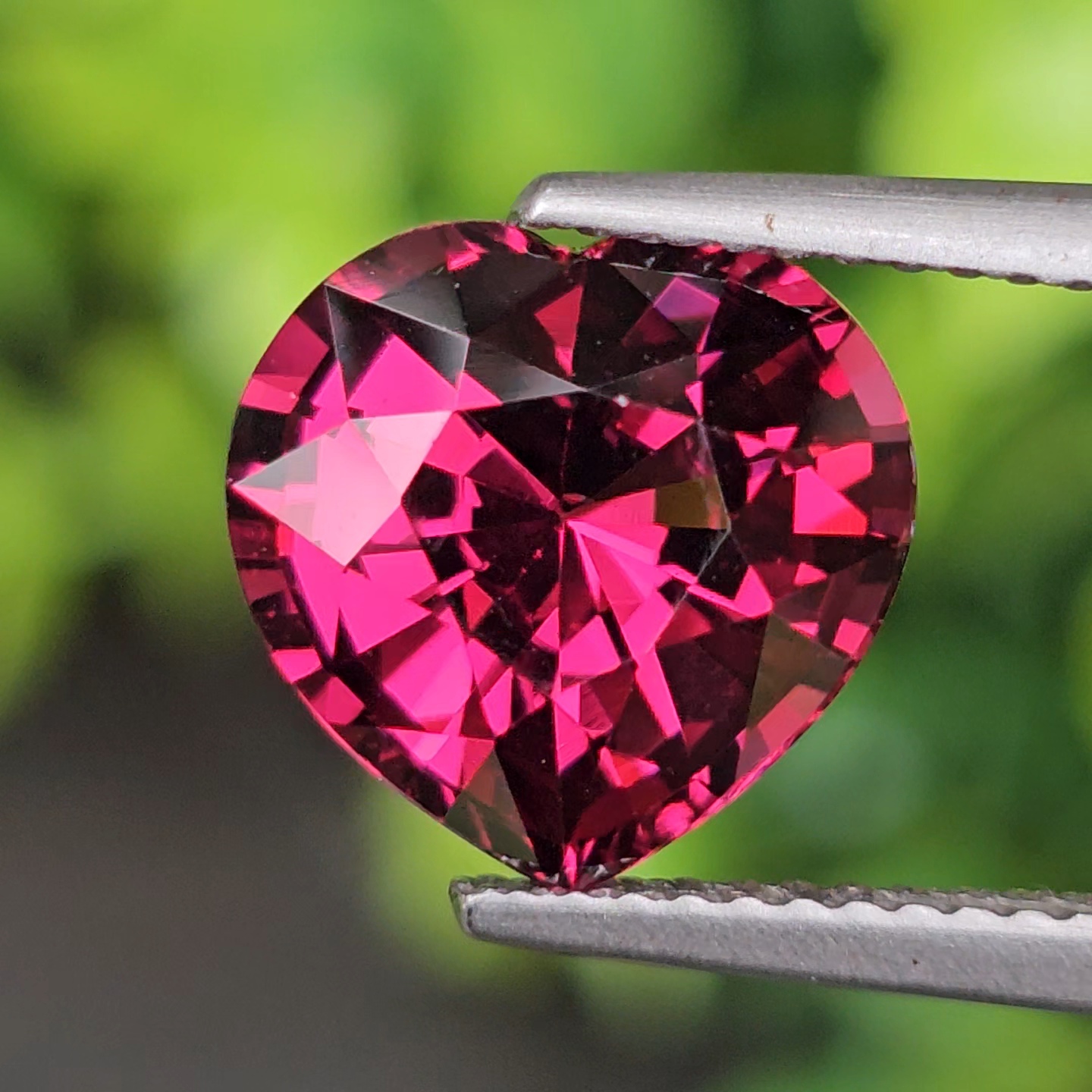 พลอย อุมบาไลต์ การ์เน็ต Umbalite Garnet 4.26 กะรัต (Cts.) ดิบ Unheated พร้อมใบเซอร์ AIG พลอยแท้ อัญมณีมงคลประจําวันเกิด เครื่องประดับพลอย