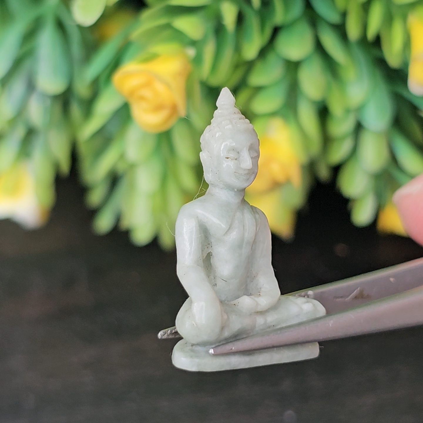 หยก แกะสลัก รูป พระ (Burmese jadeite) 17.77 กะรัต (cts.) หยก พม่า แท้