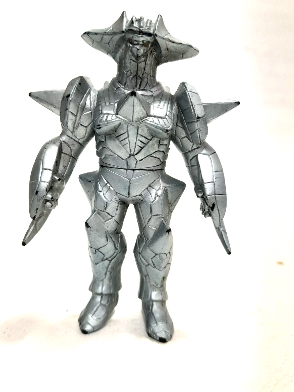 ซอฟ 4 - 4.5 นิ้ว หุ่นยนต์โกแซม จากอุลตร้าแมน เมบิอุส มือสอง มีรอยหลายที่ พิจารณาก่อนซื้อ