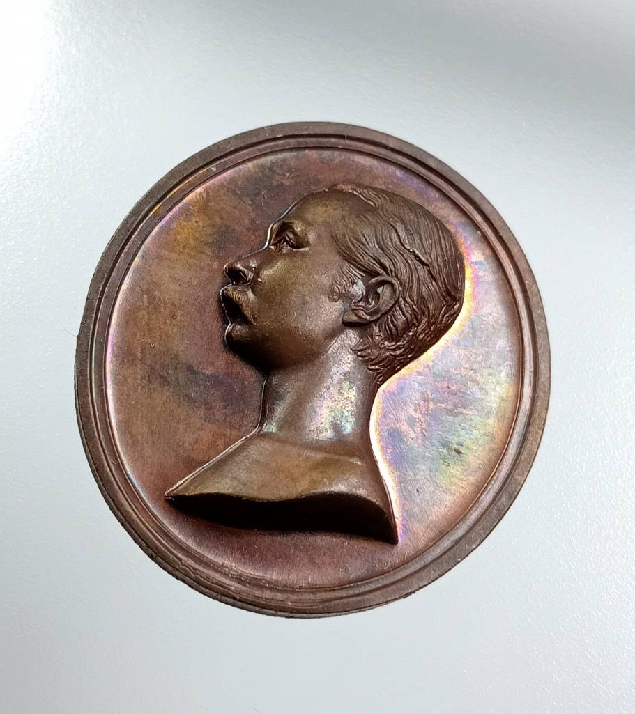 A8039 เหรียญรัชกาลที่5 กระทรวงเกษตรและสหกรณ์ ปี2542