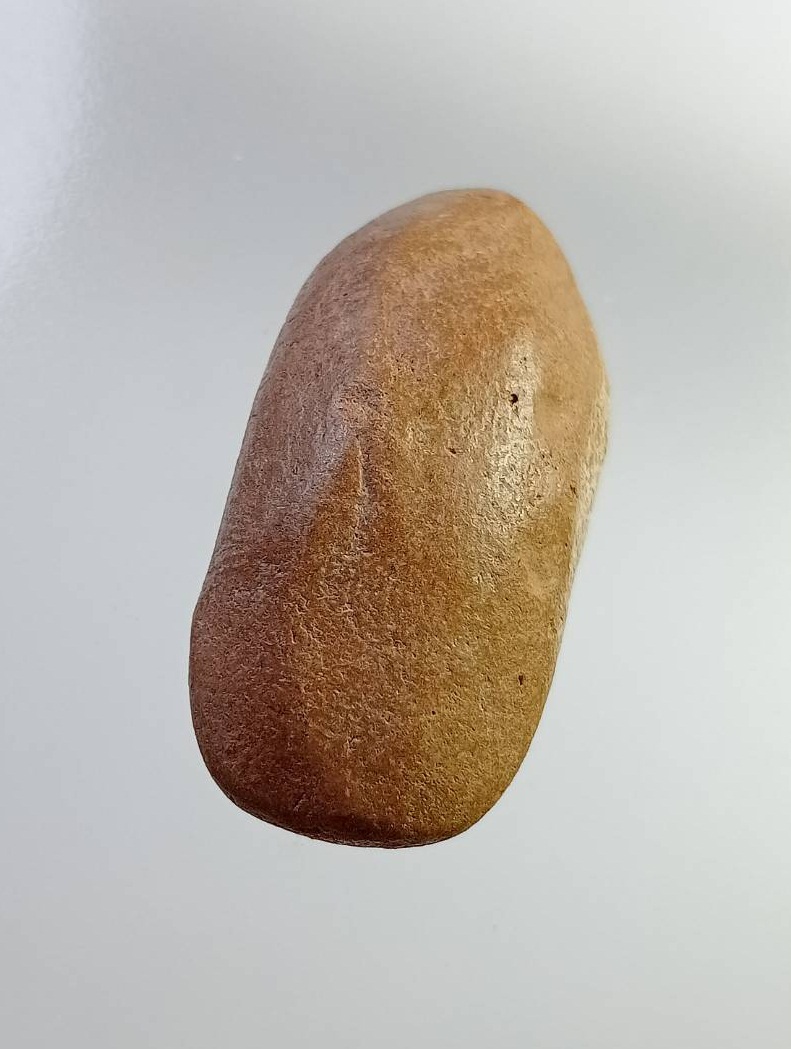 ผ2835 พระขุนแผน ไข่ผ่าซีก เนื้อดิน ไม่ทราบที่ครับ