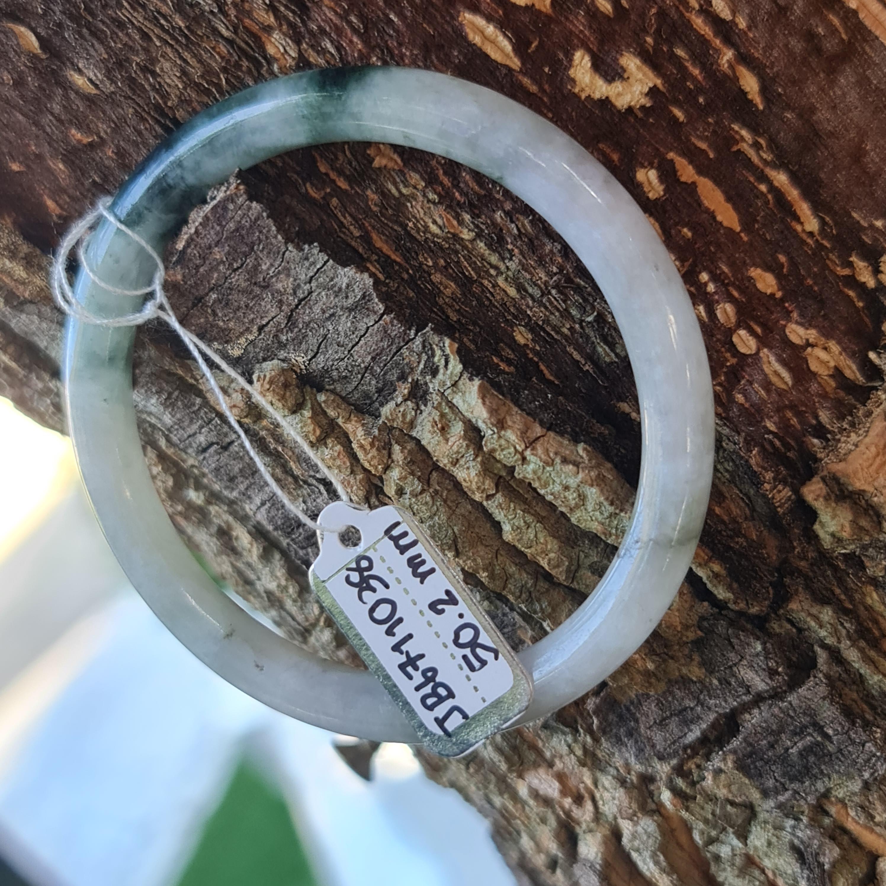 JB6711038 หยก พม่า แท้ Jade กำไลหยก (Jadeite bracelet) พม่า (Myanmar) 50.2 มม.