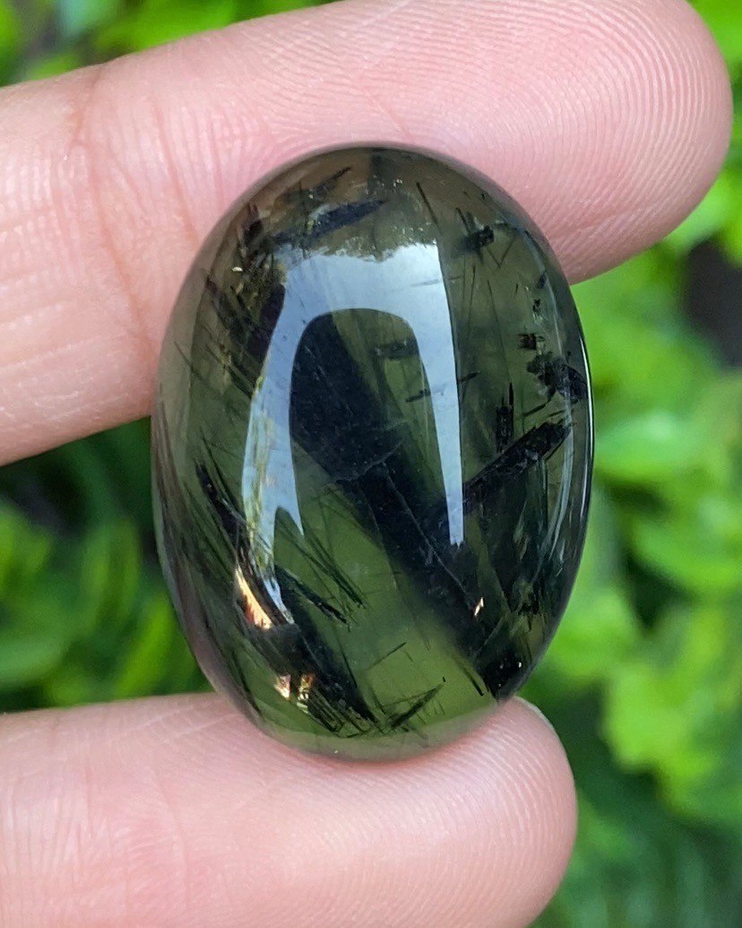 ไหมดำ พรีไนท์ Prehnite with Black tourmaline 30.0 กะรัต Cts. พลอยแท้ อัญมณีมงคลประจําวันเกิด เครื่องประดับพลอย
