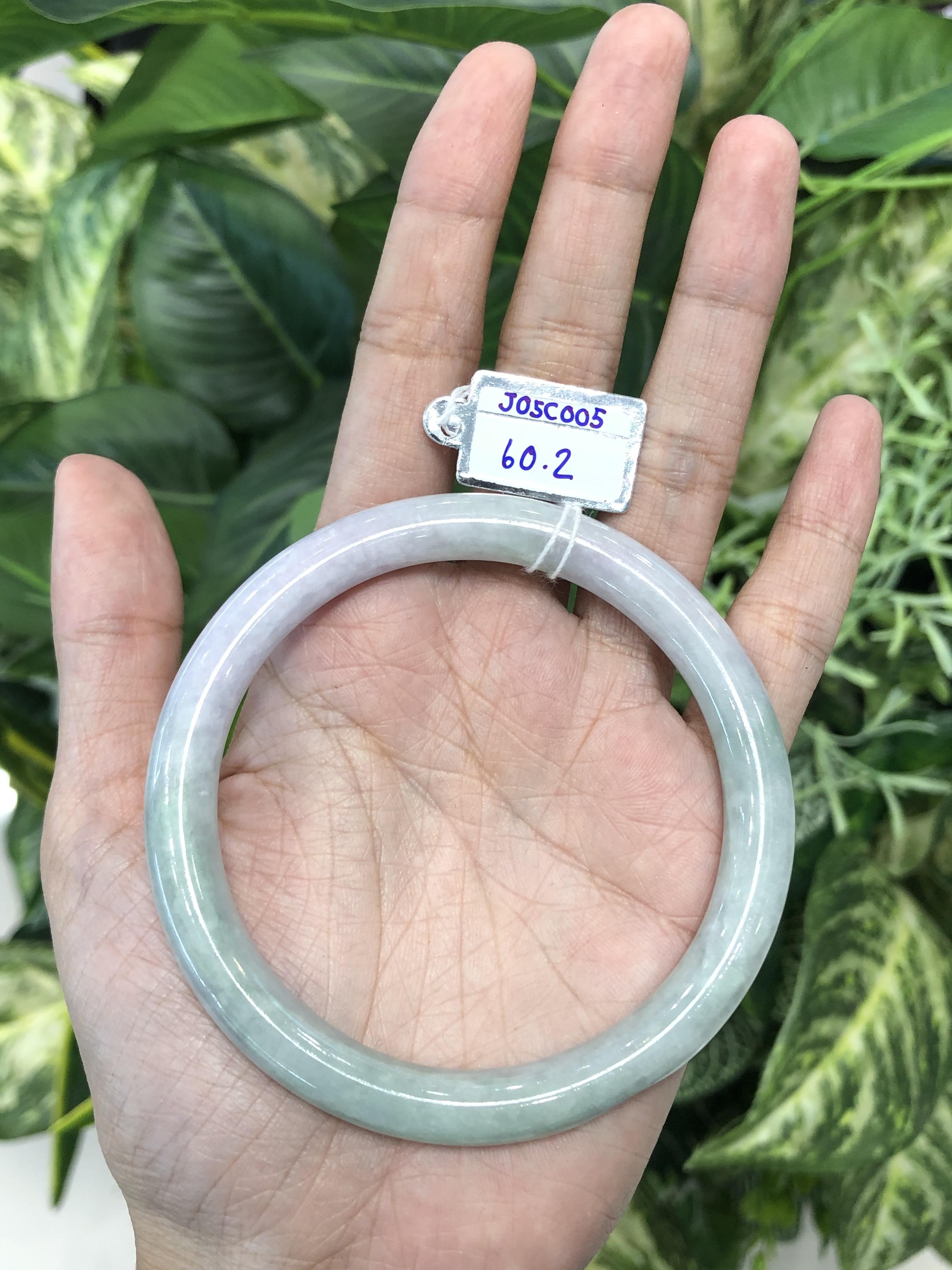 J05C005 หยก พม่า แท้ Jade กำไลหยก (Jade bracelet) 60.2 มม. พม่า (Myanmar)