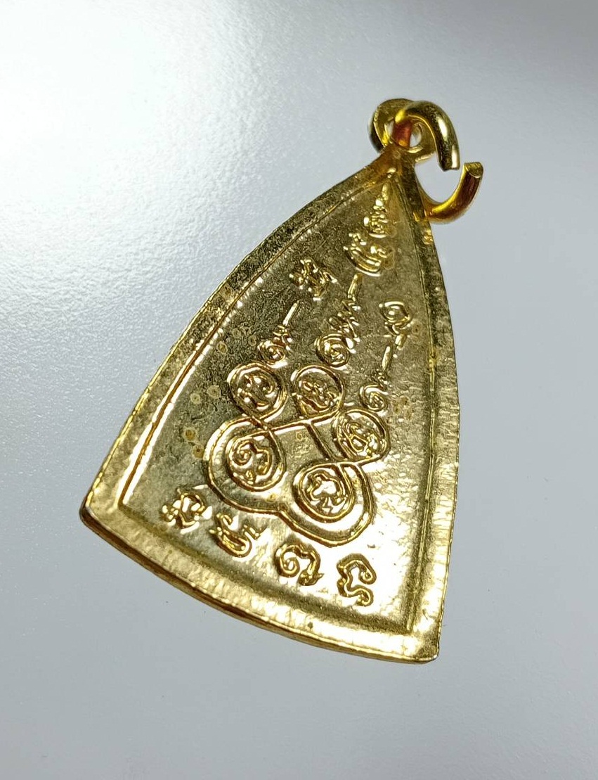 A7982 หลวงพ่อโสธร วัดโสธรวราราม จ.ฉะเชิงเทรา หลังยันต์ห้า กะไหล่ทองลงยา