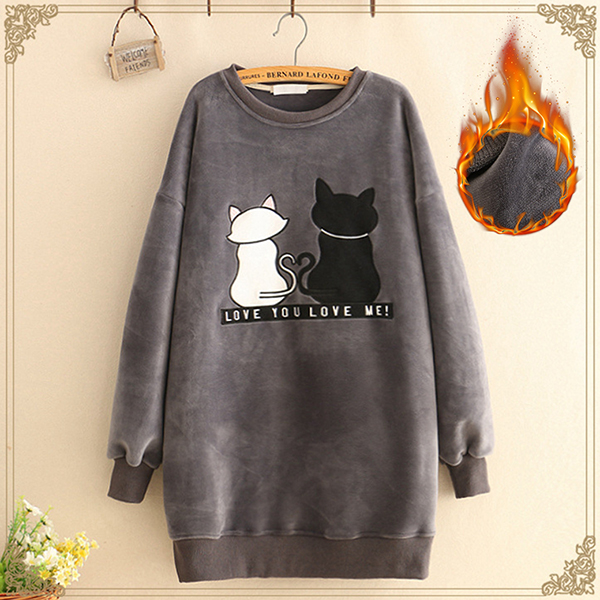 เดรสกันหนาว แขนยาว ผ้ากำหยี่หนานุ่มปักลายแมว (12335LM)