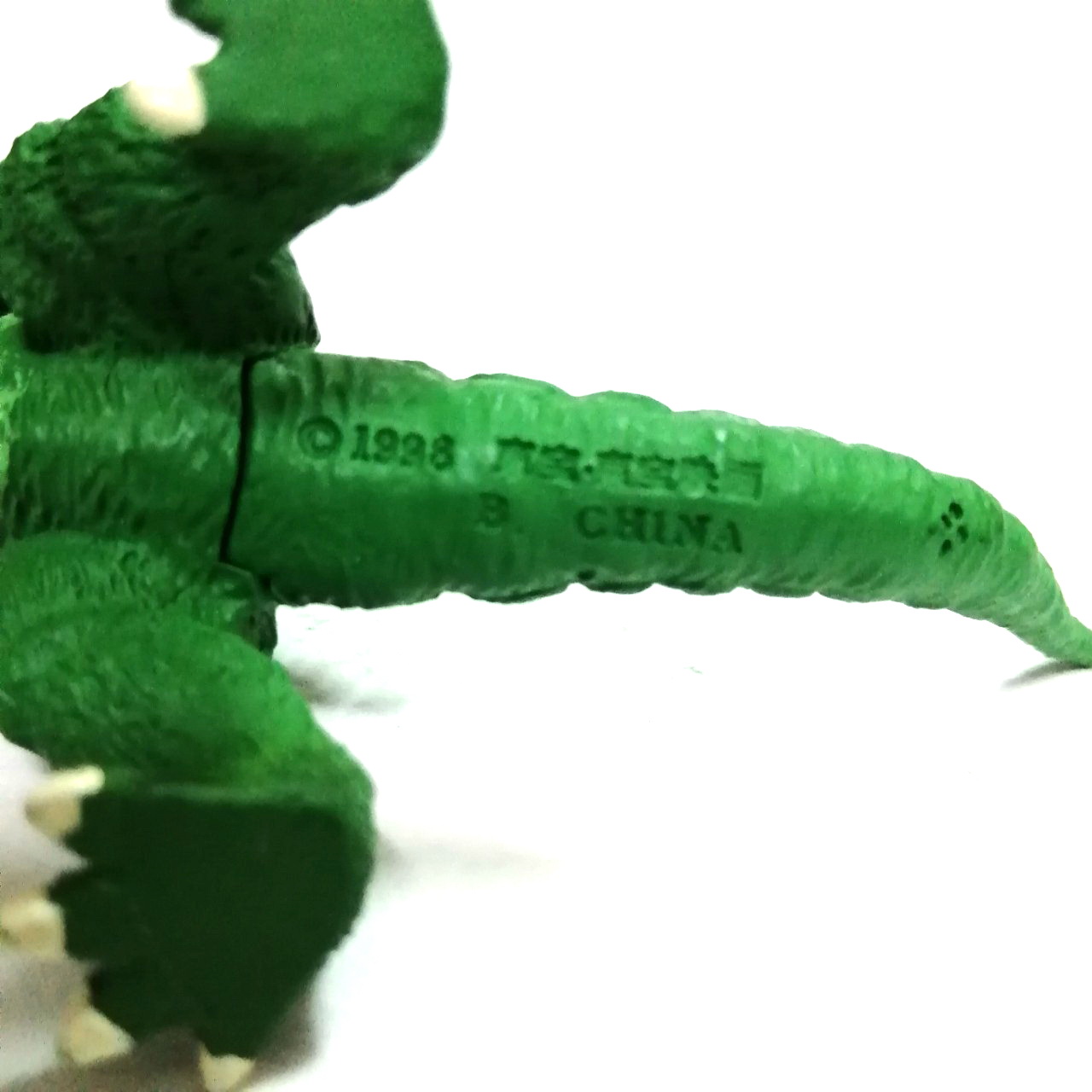 กาชาปอง ก๊อตซิลล่า 1998 ไซส์3นิ้ว ขนาดตามรูป ไม่หัก ไม่กาว สภาพดีมีรอยบ้าง