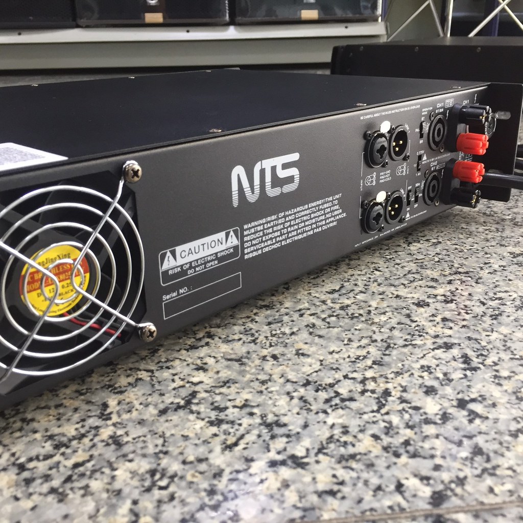 NTS D-5000 poweramp