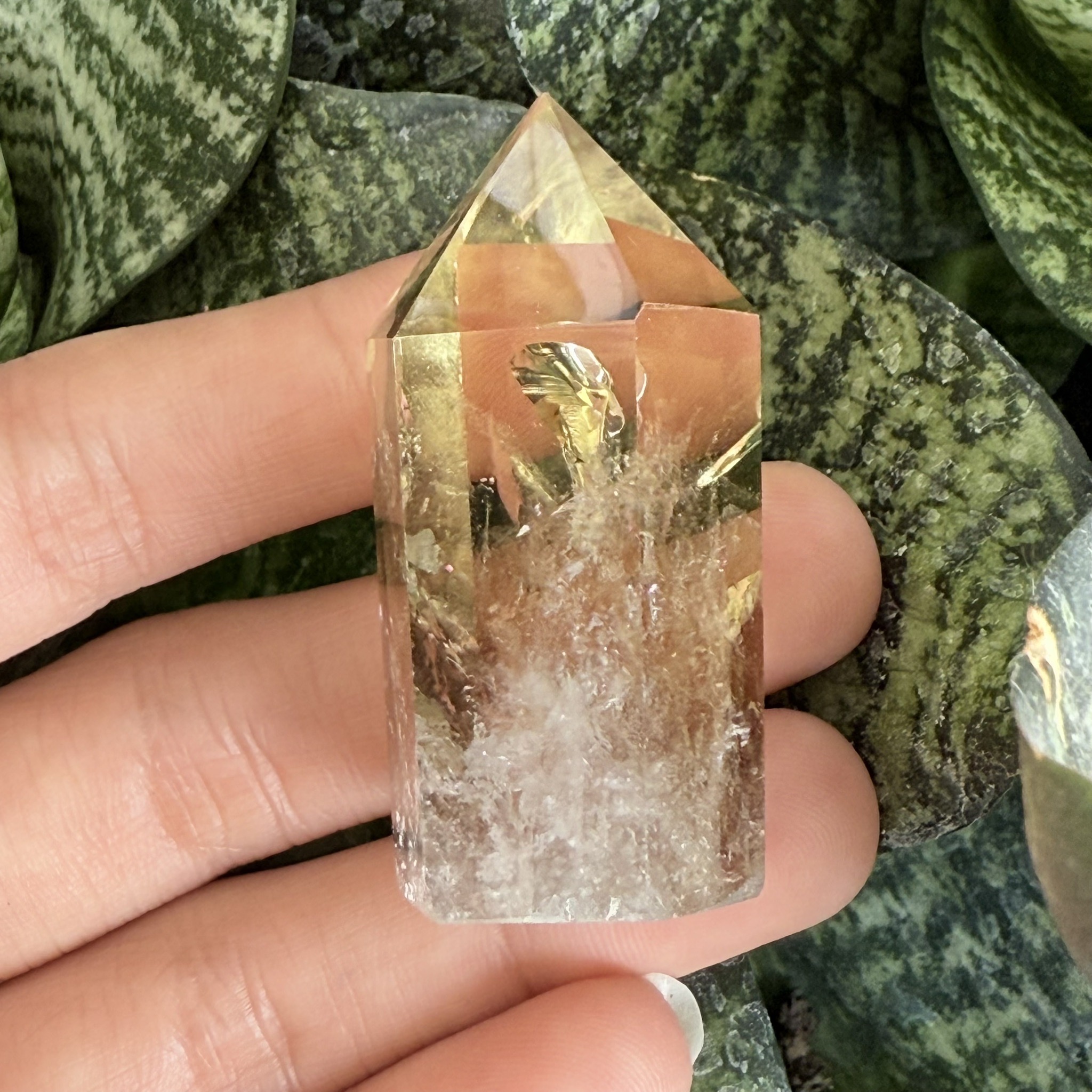ก้อน ผลึก ซิทริน Citrine 200.00 กะรัต (Cts.) พลอยแท้ อัญมณีมงคลประจําวันเกิด เครื่องประดับพลอย