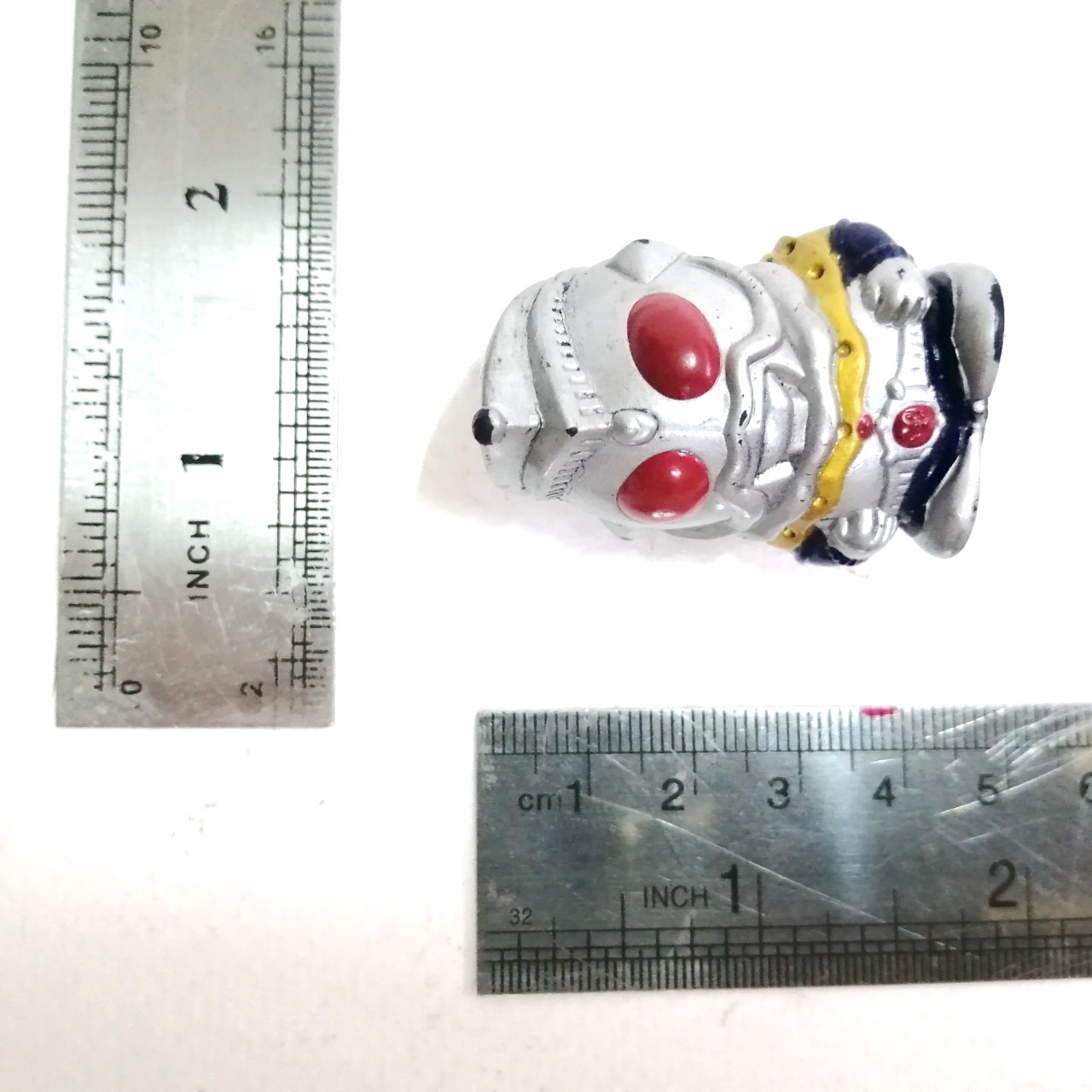 ซอฟสวมนิ้ว อุลตร้าแมนคิงส์ 1.5นิ้ว ขนาดตามรูป สภาพดีมีรอยบ้าง