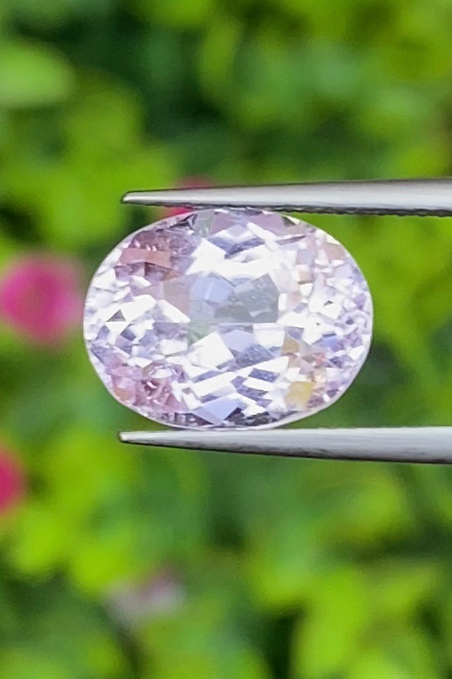 พลอย คุนไซท์ Kunzite 5.13 กะรัต (Cts.) พลอยแท้ อัญมณีมงคลประจําวันเกิด เครื่องประดับพลอย