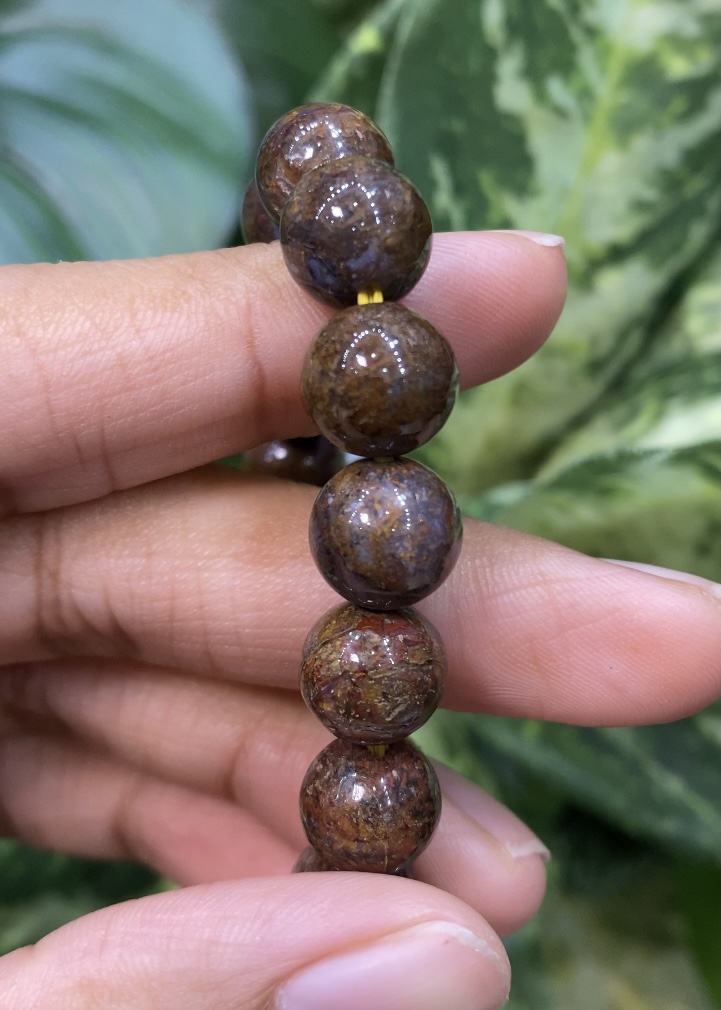 กำไลพลอยแท้ ปีเตอร์ไซต์ Pietersite Bracelet