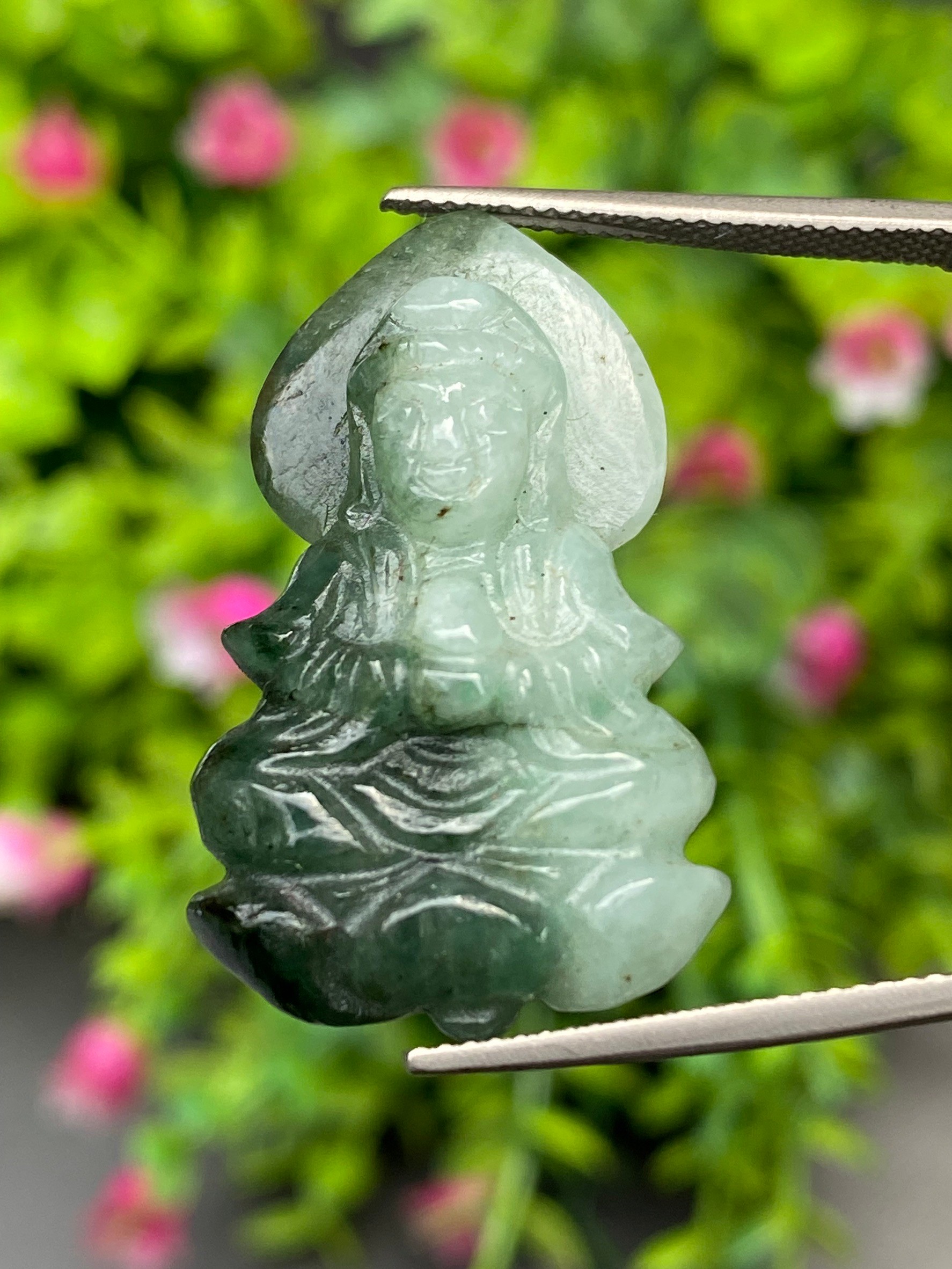 หยก แกะสลัก รูป เจ้าแม่กวนอิม (Burmese jadeite) 32.52 กะรัต (cts.) หยก พม่า แท้