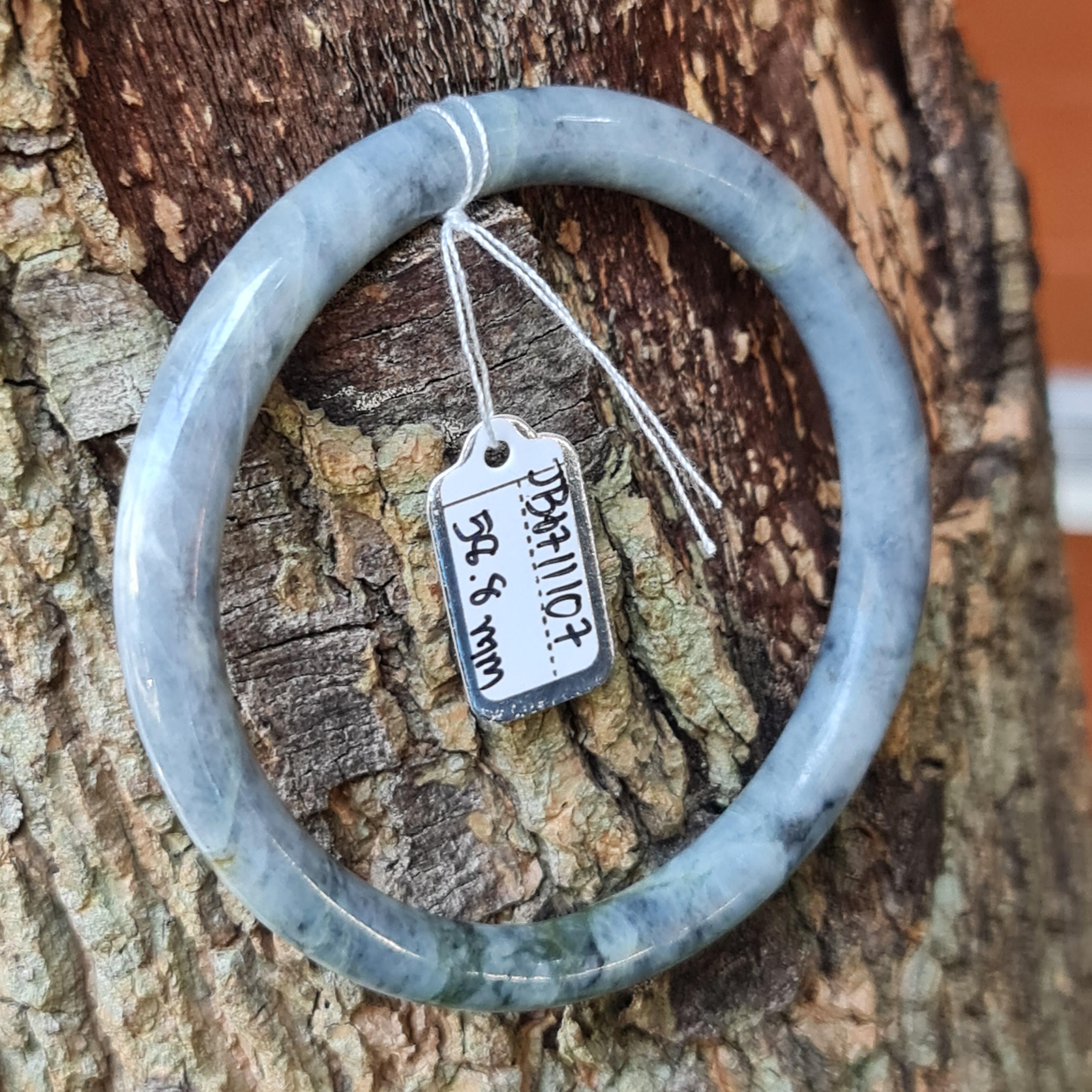 JB6711107 หยก พม่า แท้ Jade กำไลหยก 58.8 มม. (Jadeite bracelet) พม่า (Myanmar)