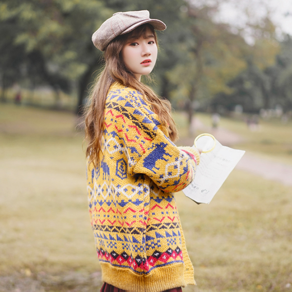 CARDIGAN เสื้อคลุมไหมพรมคอวี ผ้าหนานุ่มถักลายวินเทจ (12271B)