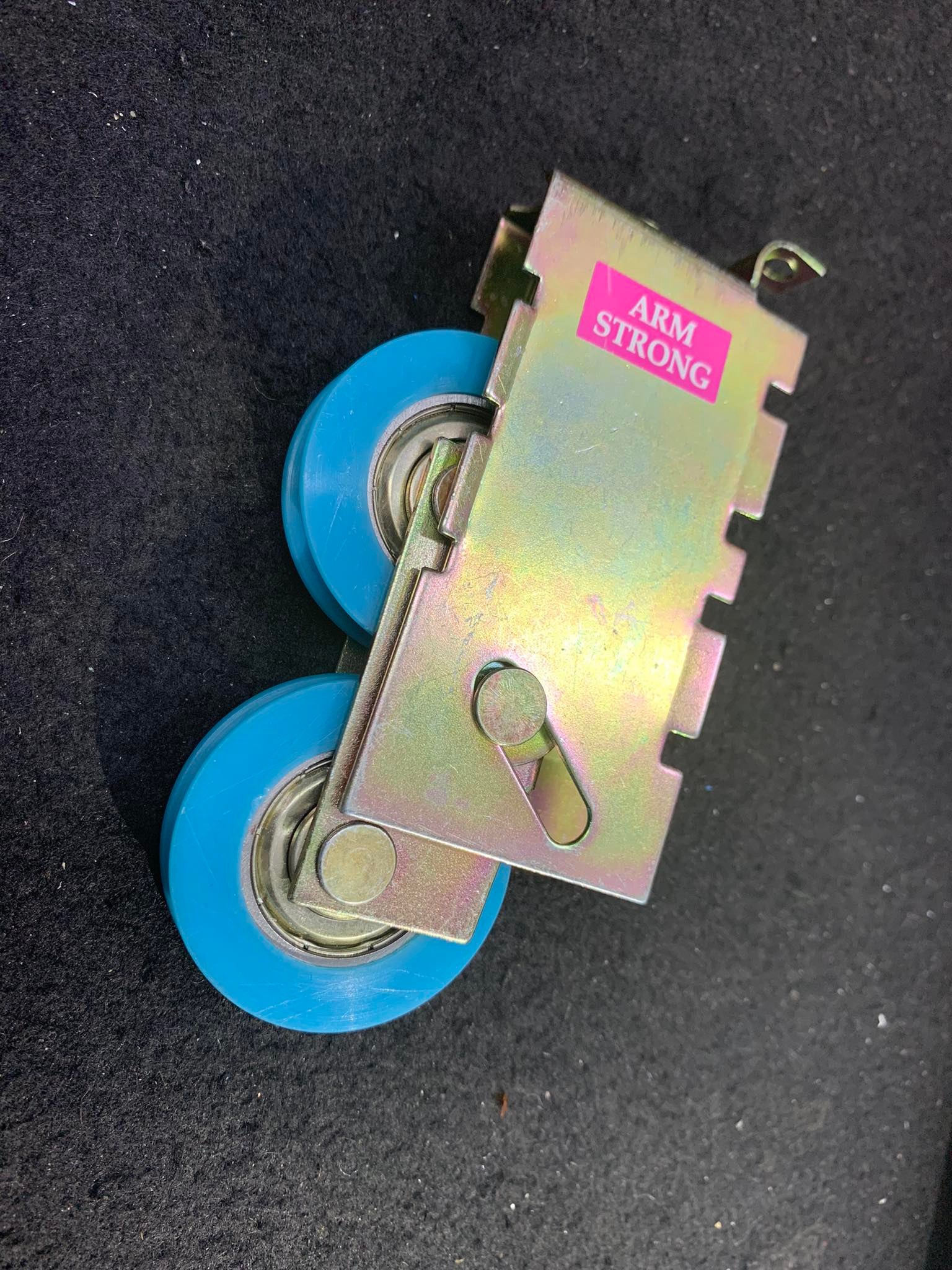 ล้อบานเลื่อน ล้อฟ้า ล้อแฝด ฟ้า